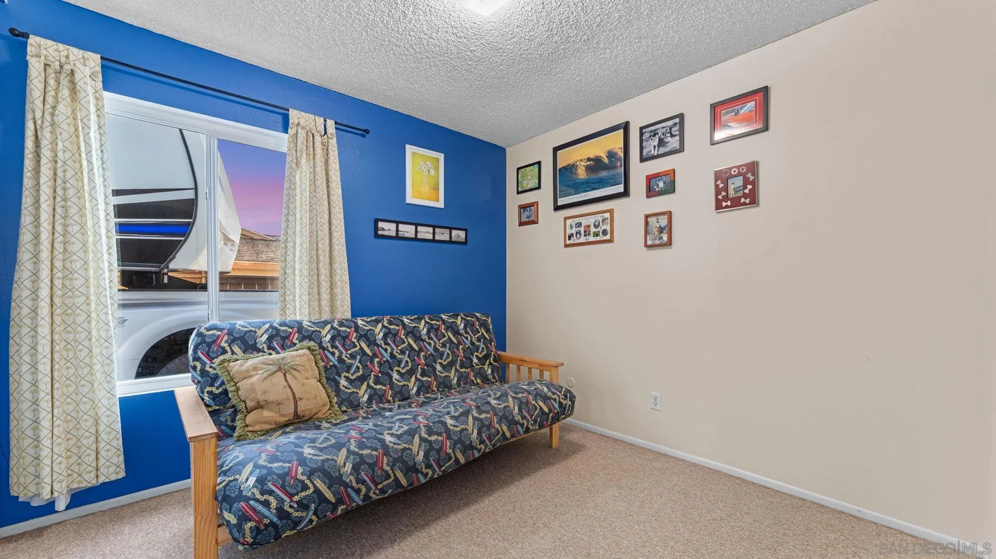 https://cdn.realtyfeed.com/cdn/127/260011572/a654d679689ec7829b17994fd1acb81f.webp