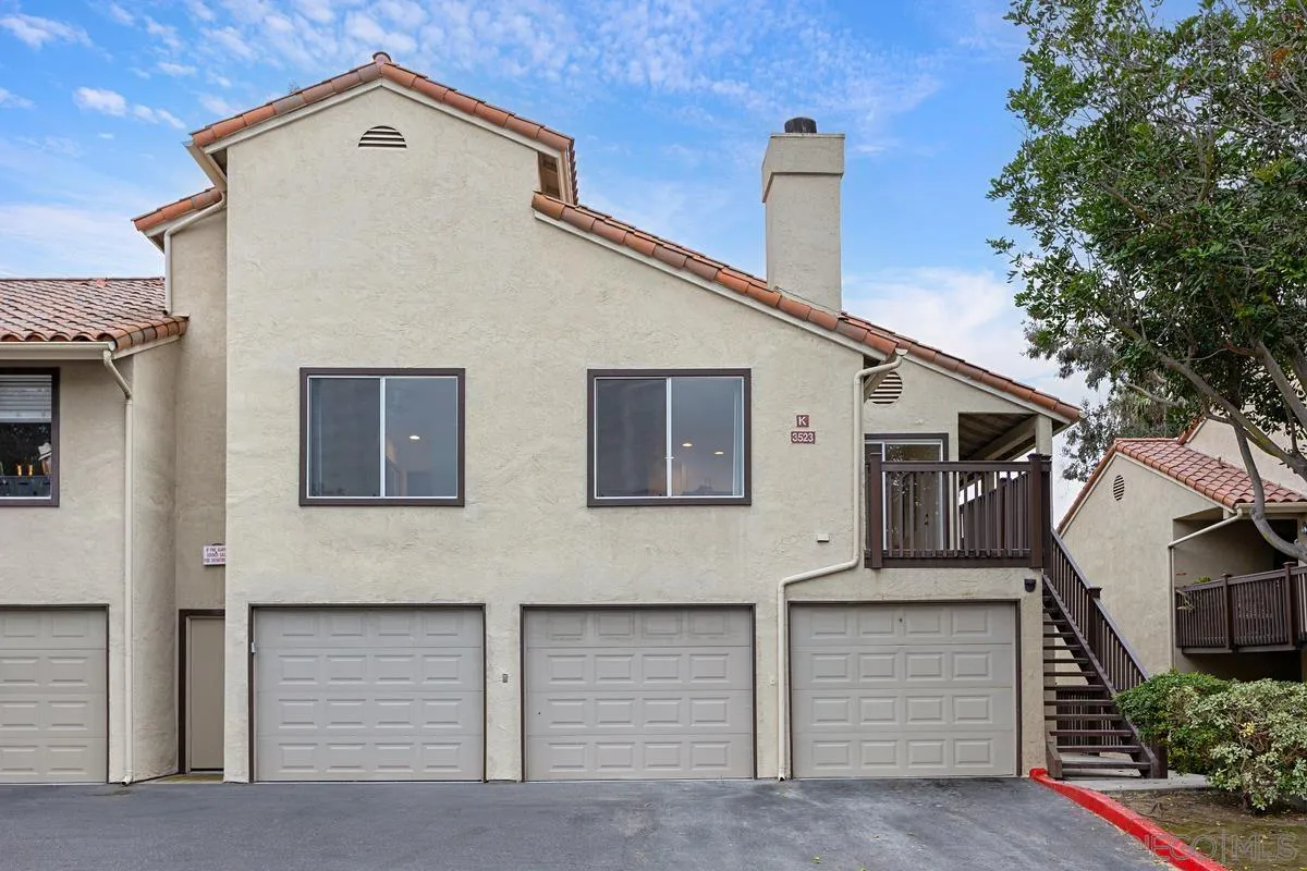 Photo #1: 260011576 Listing: Photo #1
