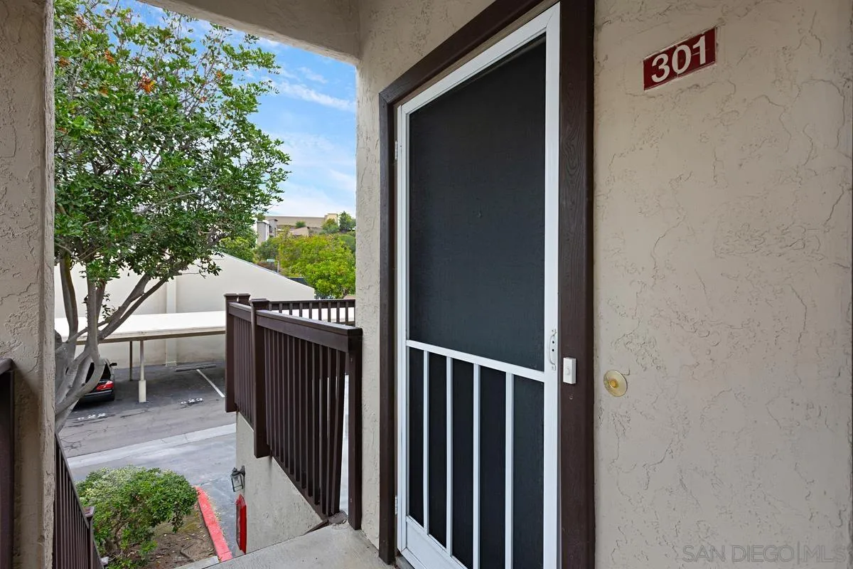 Photo #4: 260011576 Listing: Photo #4