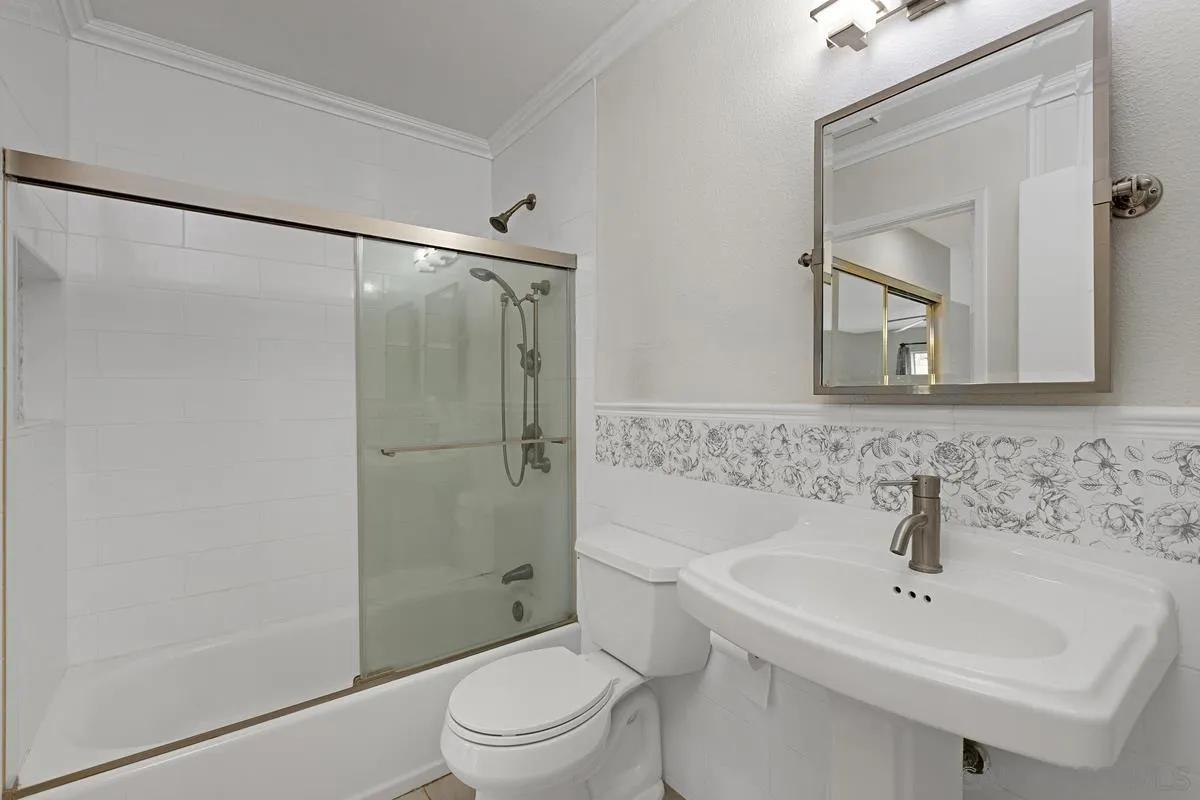 Photo #24: 260011576 Listing: Photo #24