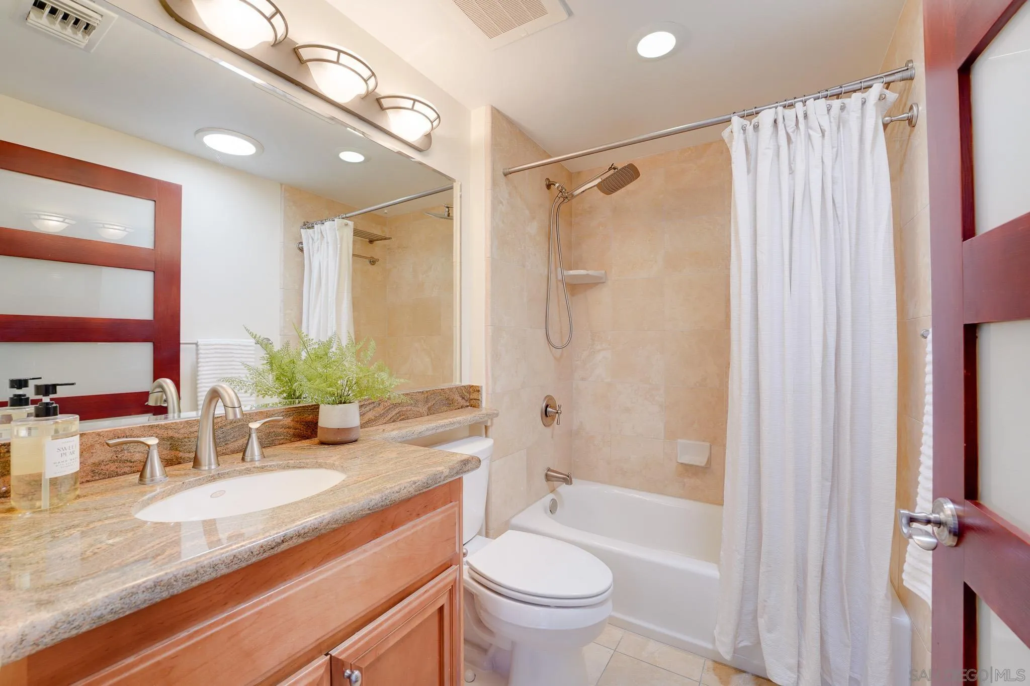 Photo #31: 260011580 Listing: Photo #31
