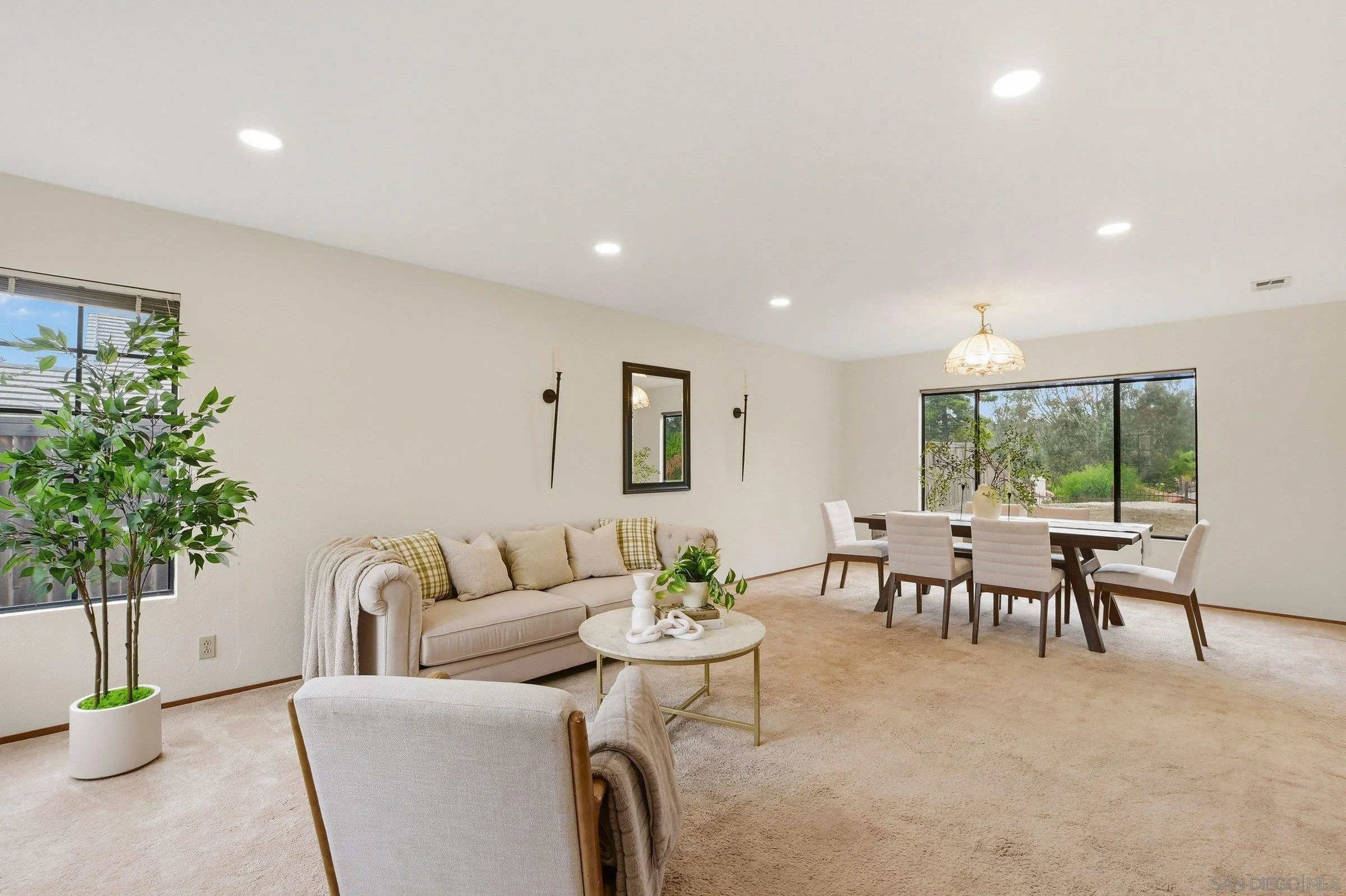https://cdn.realtyfeed.com/cdn/127/260011587/2e07222104a93ed40f9b0a3a078b664d.webp