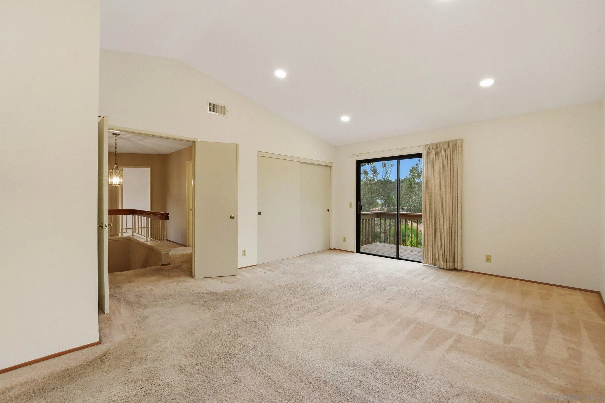 https://cdn.realtyfeed.com/cdn/127/260011587/3914320cc84ca51ccb96b1ede105c2f7.webp