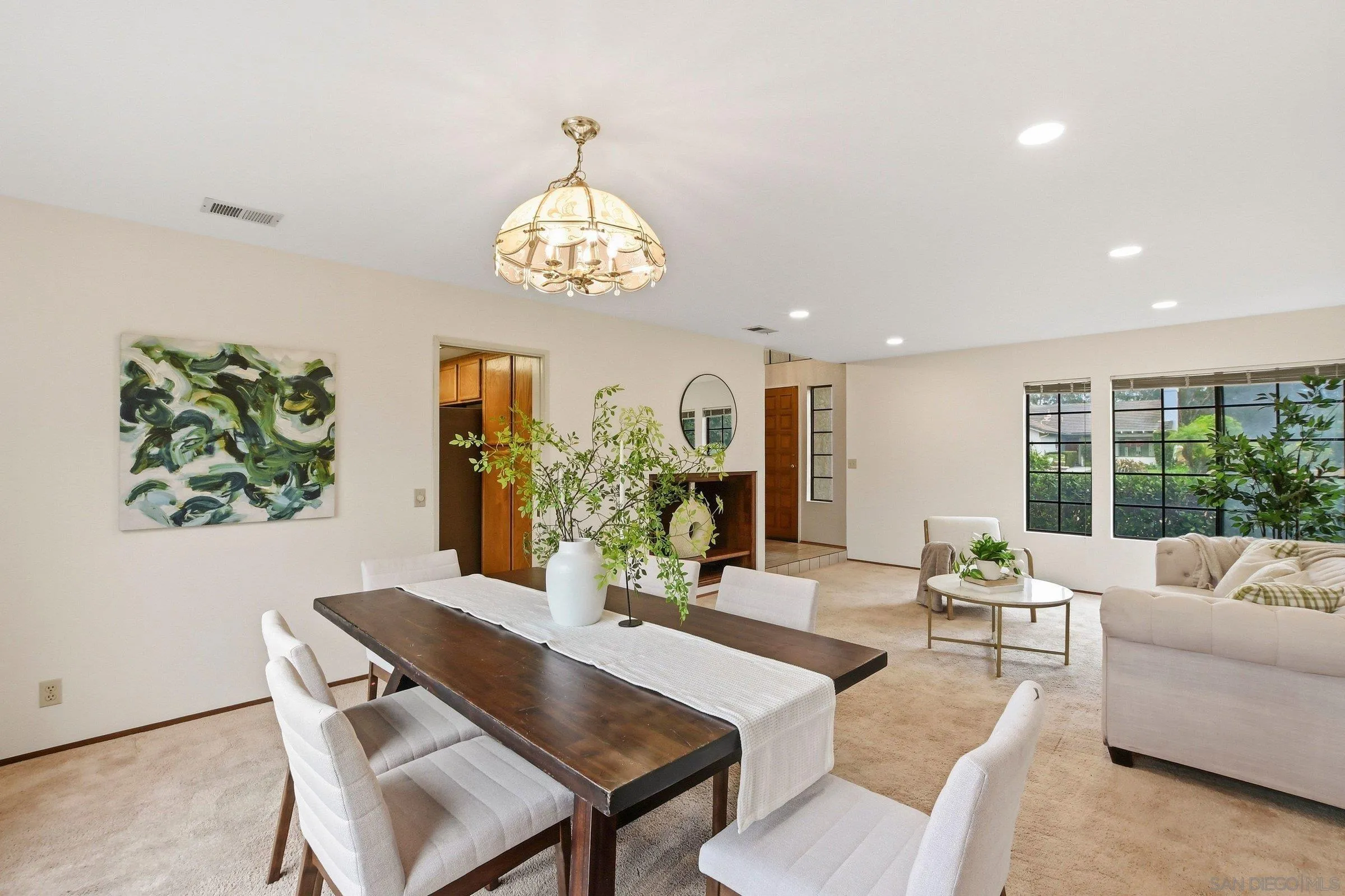 https://cdn.realtyfeed.com/cdn/127/260011587/44c1d29533cf7b1bb448ca9bd7be17fd.webp