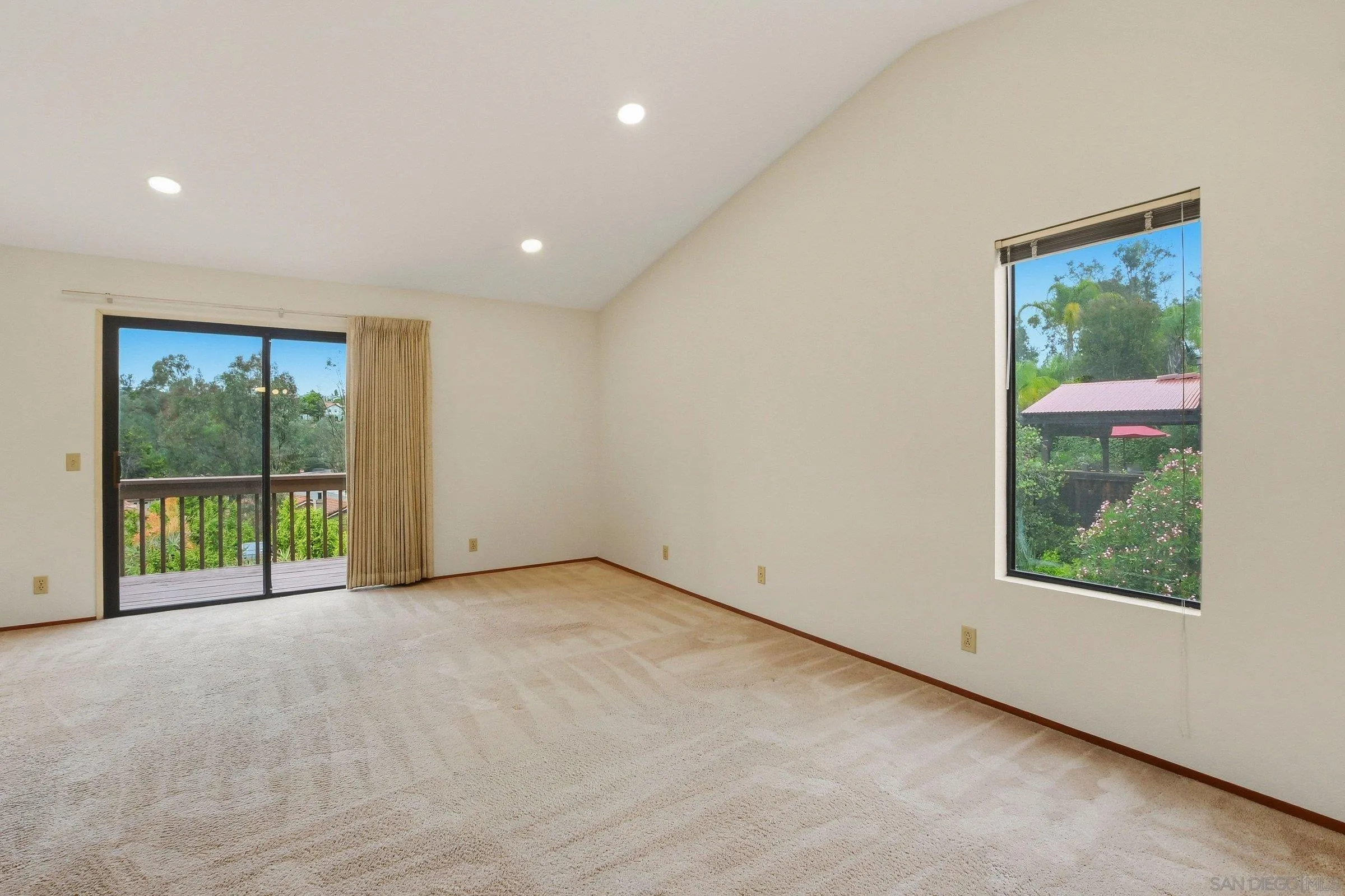 https://cdn.realtyfeed.com/cdn/127/260011587/6f8dbd88e6bbf27033f44d74e10c92de.webp