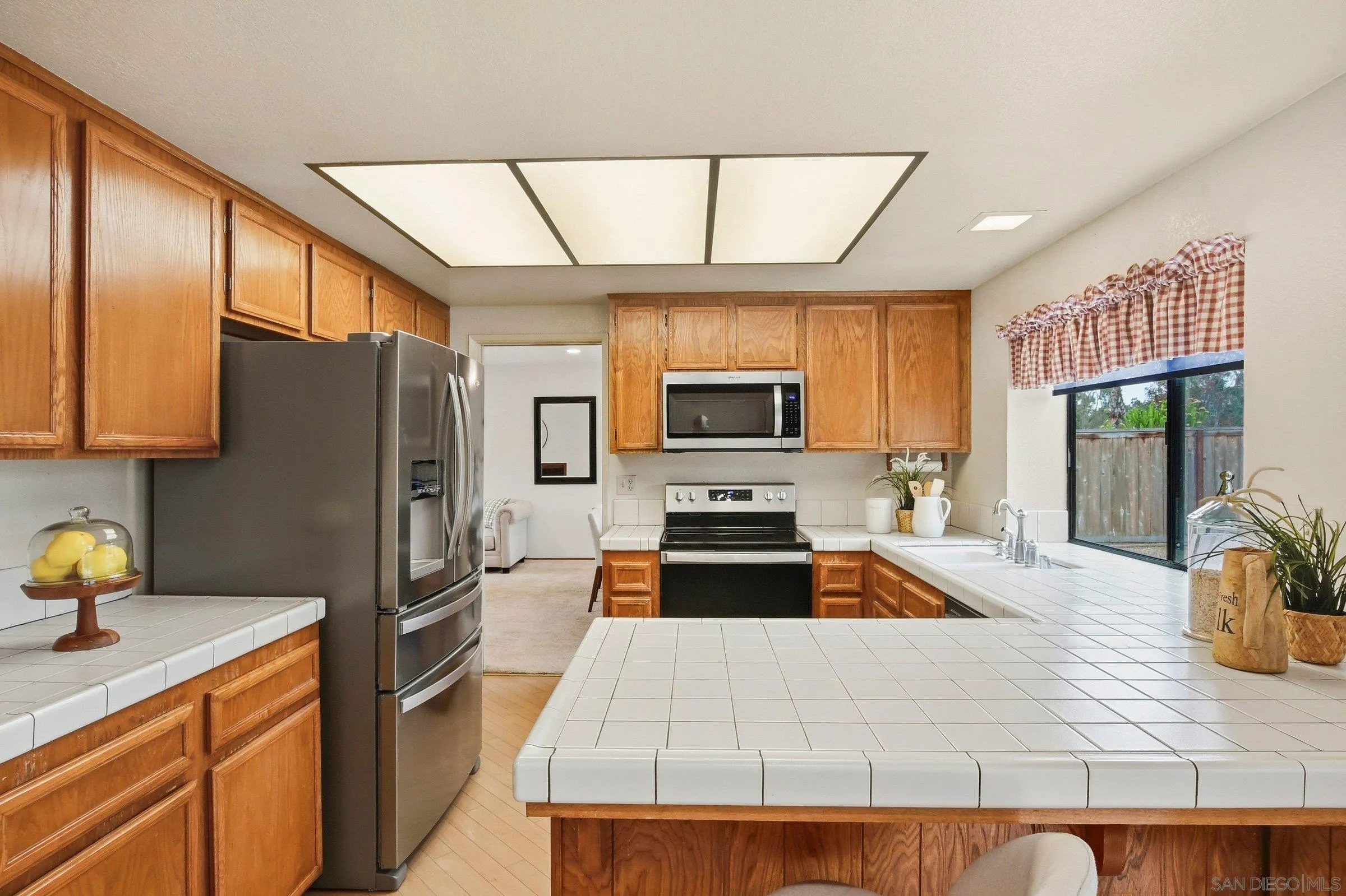 https://cdn.realtyfeed.com/cdn/127/260011587/b4383097d012128d1947b40706a69e7f.webp