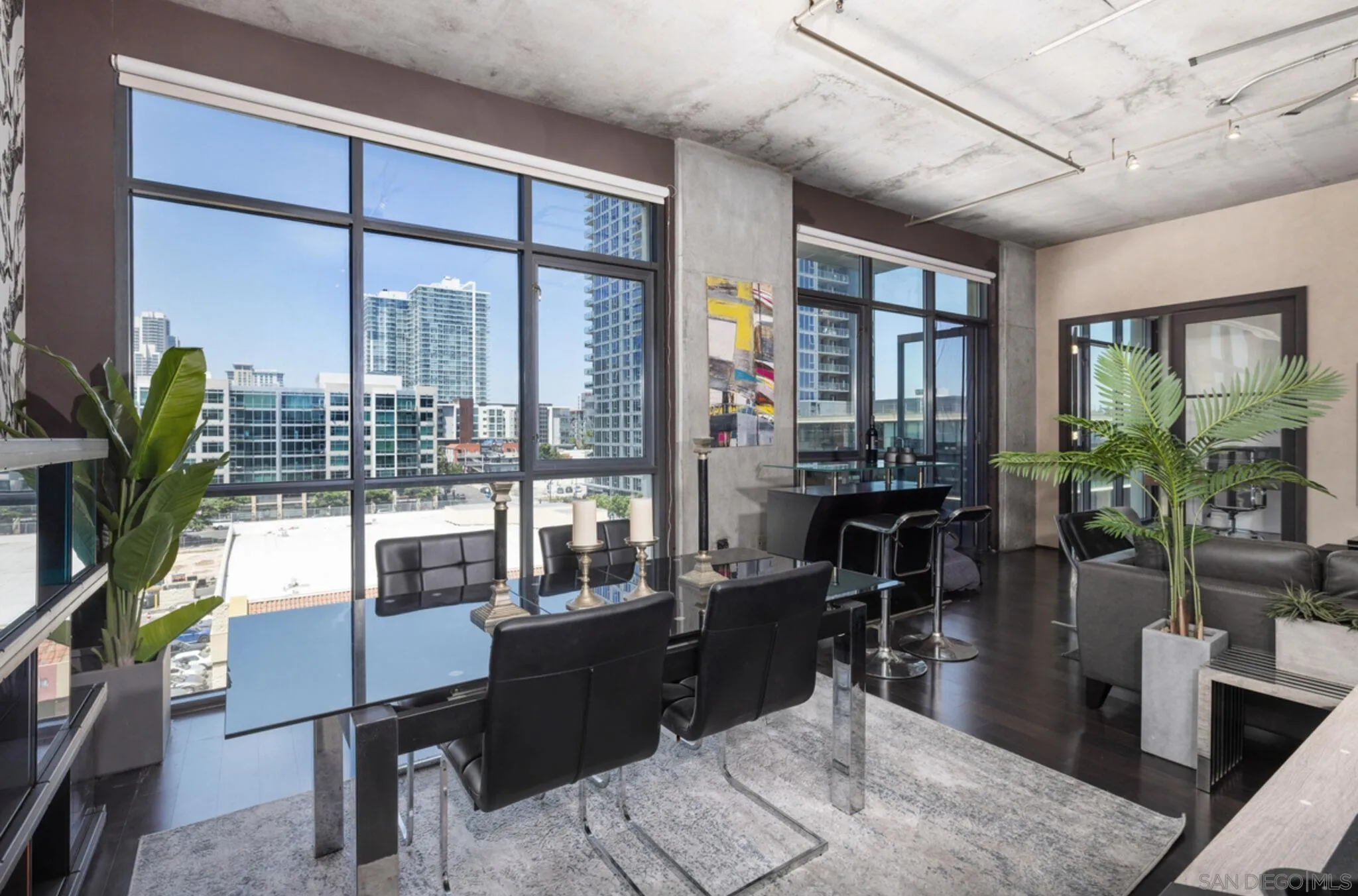 Photo #12: 260011588 Listing: Photo #12