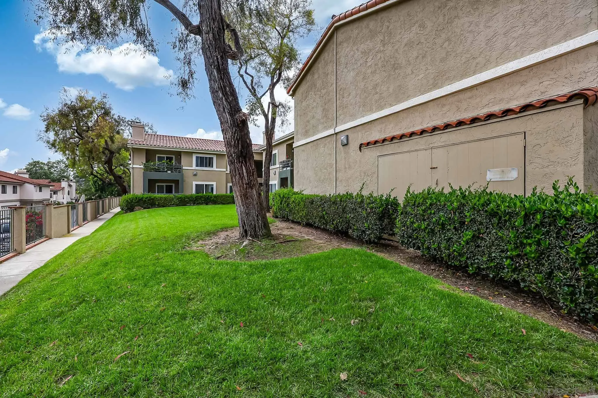 Photo #15: 260011589 Listing: Photo #15