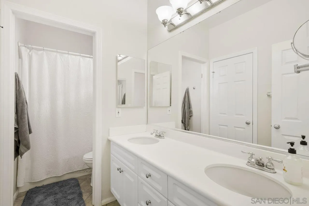 Photo #22: 260011591 Listing: Photo #22