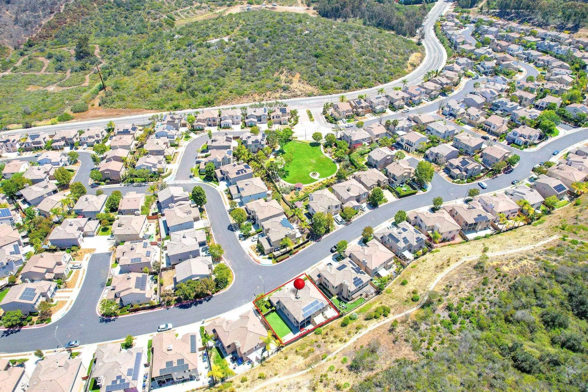 https://cdn.realtyfeed.com/cdn/127/260011592/5c22359e8cd24d571c3935e35a51ba99.webp