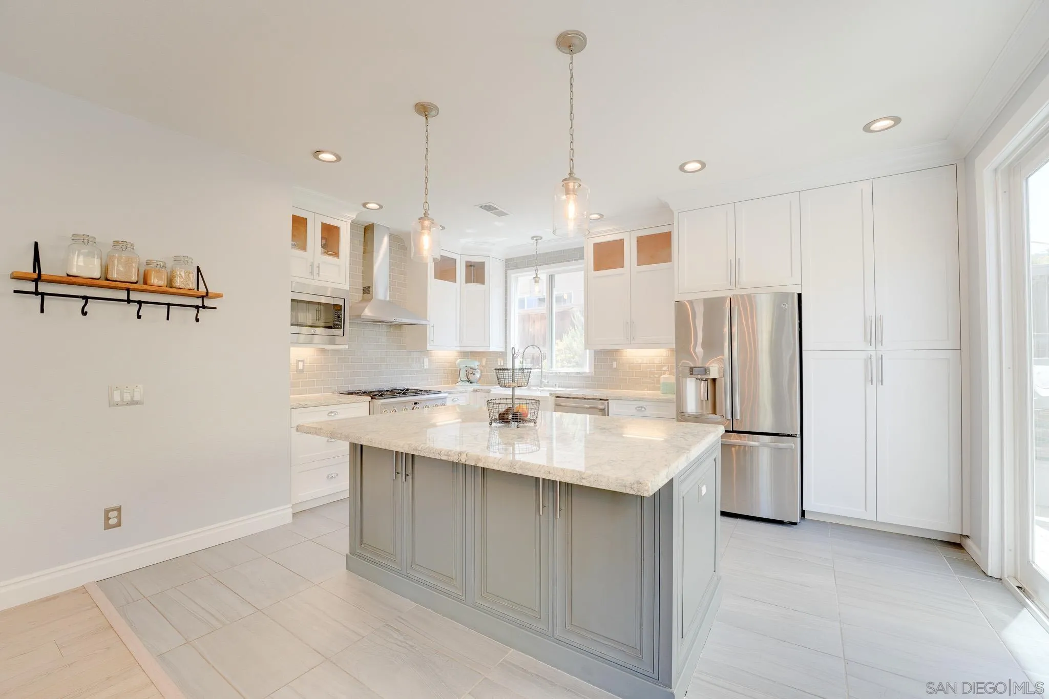 https://cdn.realtyfeed.com/cdn/127/260011592/9dca87ac8ec79d0ef0ee4bf1fbf223fb.webp