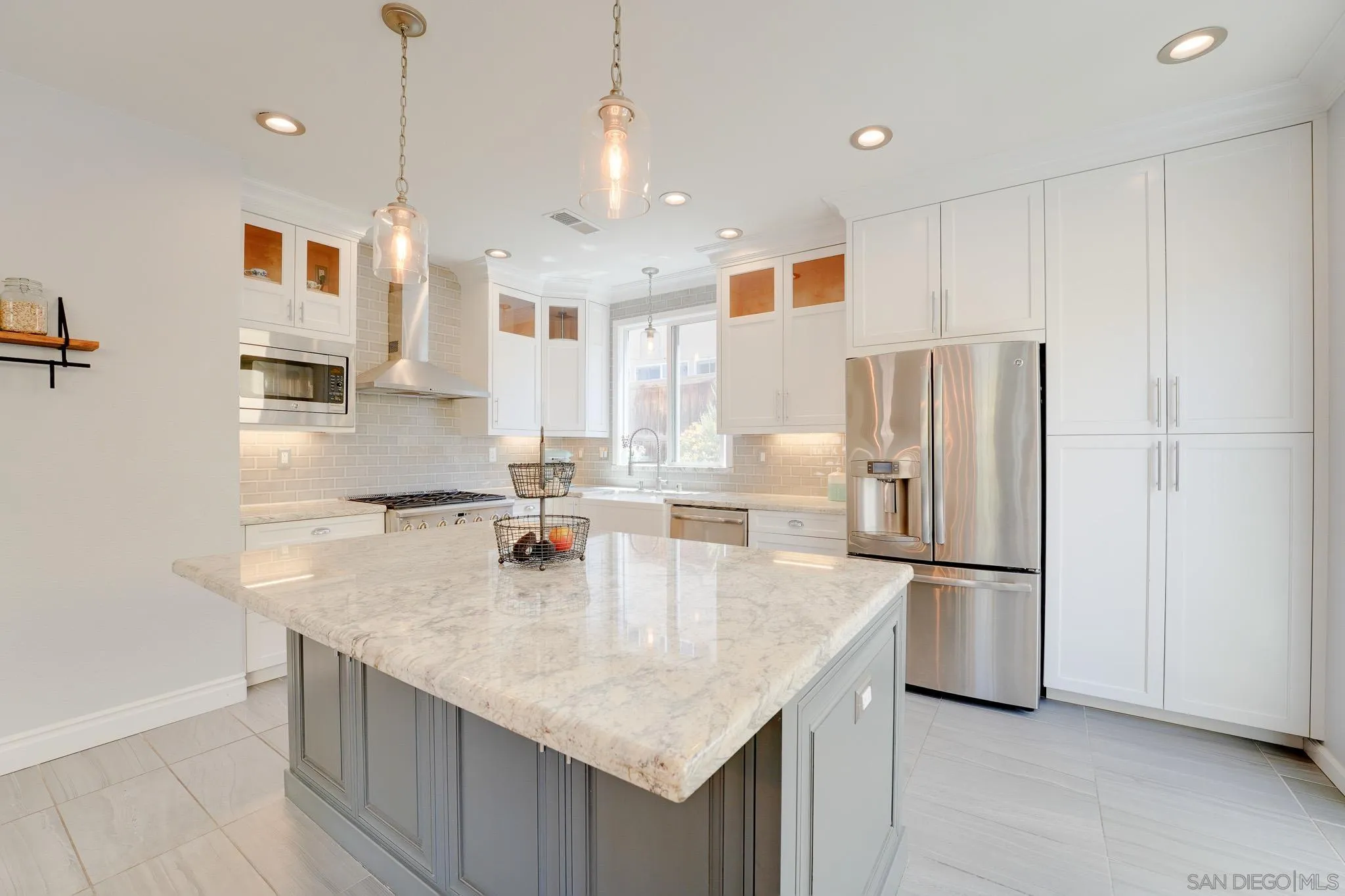 https://cdn.realtyfeed.com/cdn/127/260011592/f02b6e80e1d6be0ef78777e5daf2cd96.webp