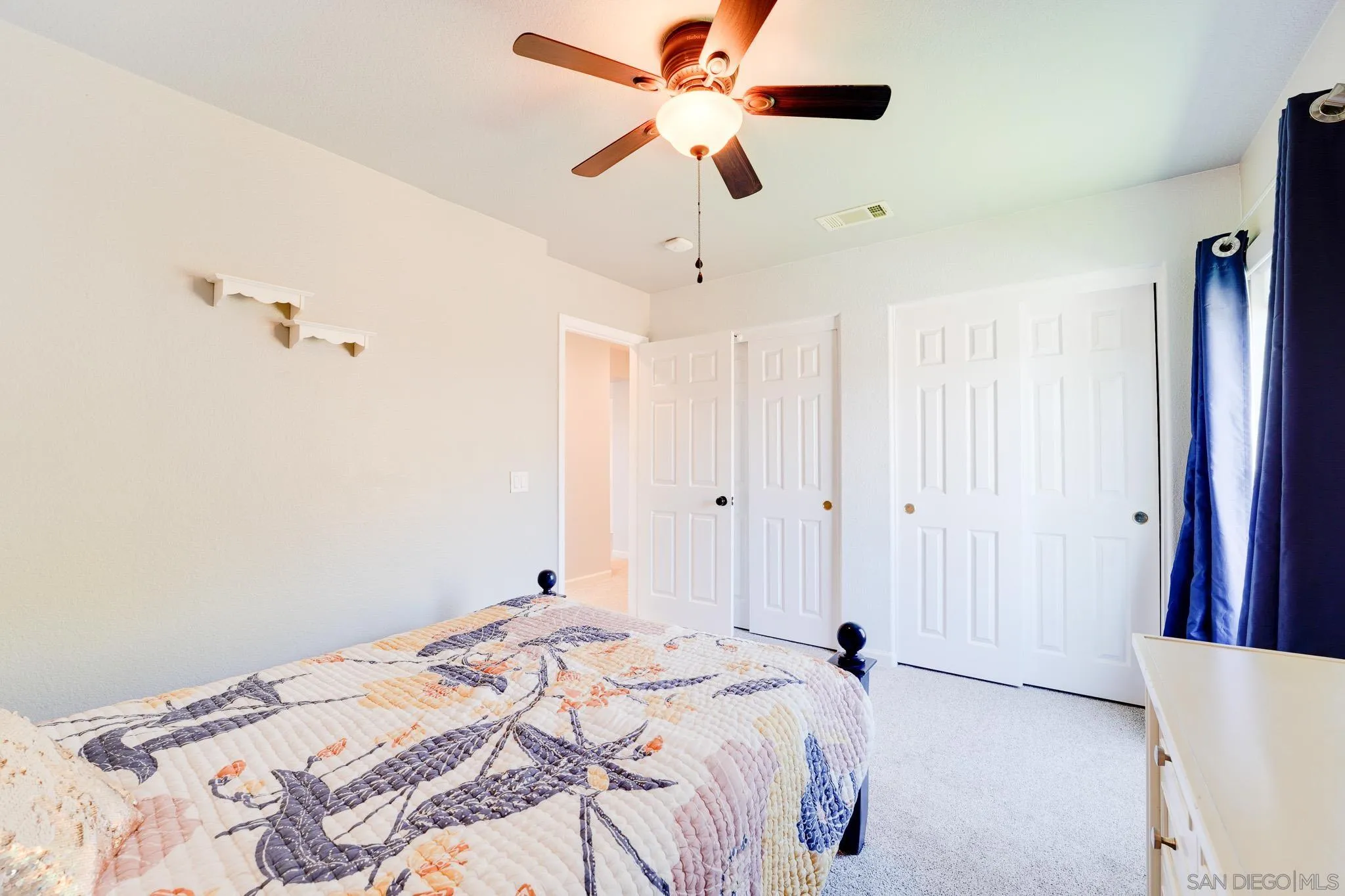 https://cdn.realtyfeed.com/cdn/127/260011592/fd7888391d44e52f6aa5d6f7dab39953.webp