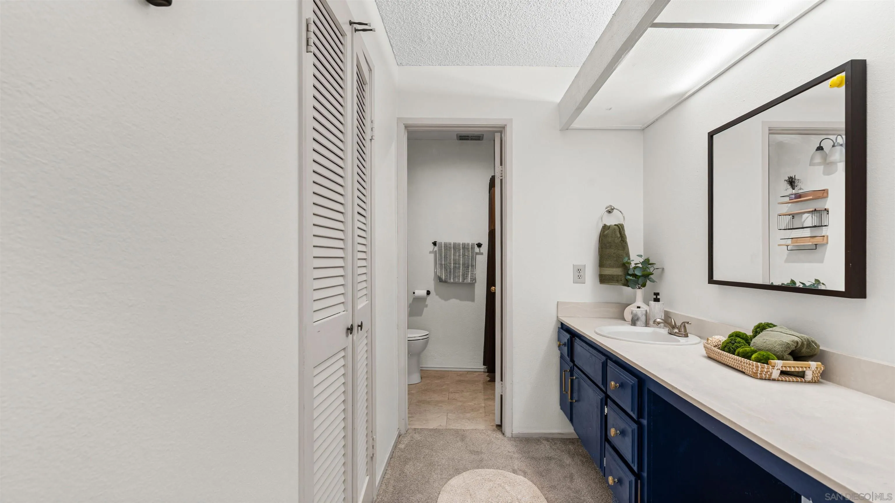 Photo #6: 260011597 Listing: Photo #6