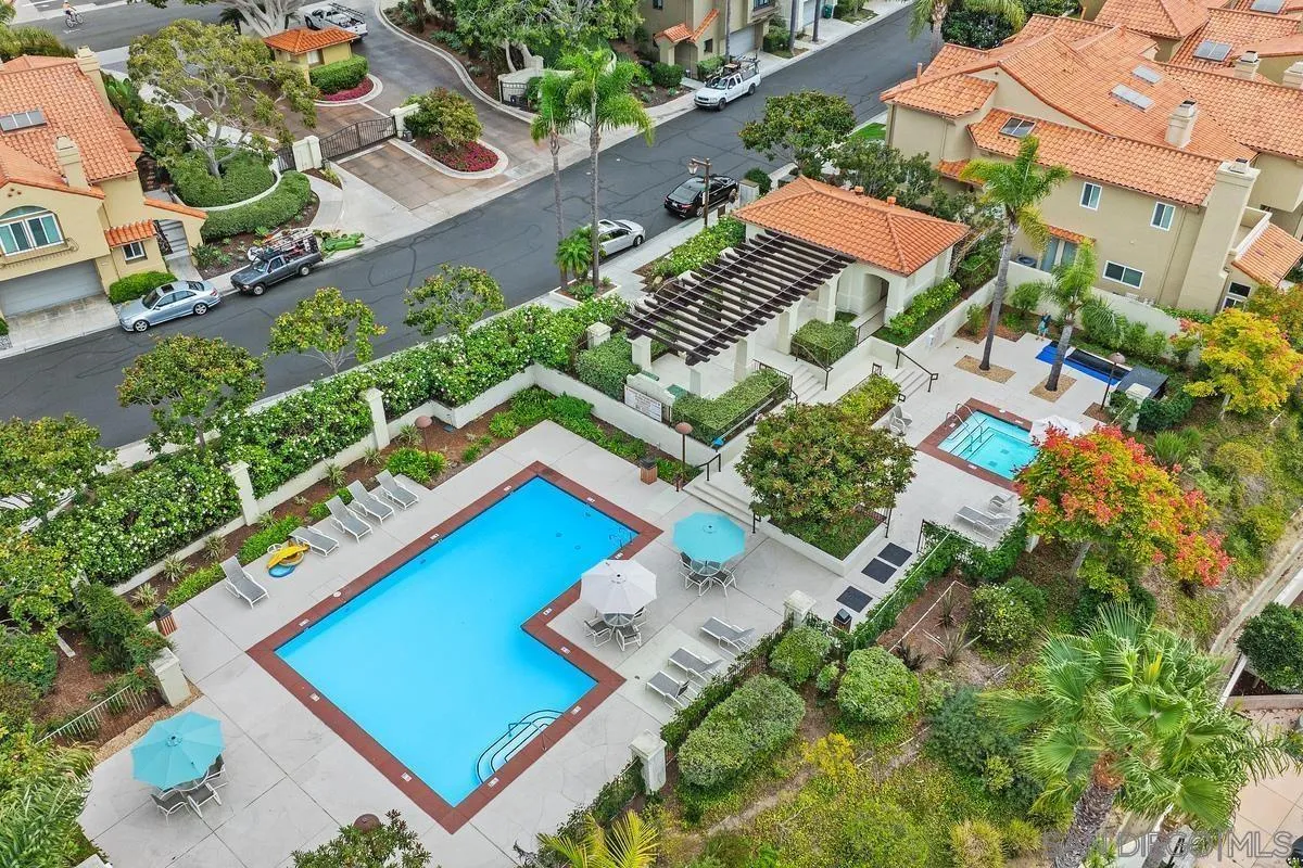 https://cdn.realtyfeed.com/cdn/127/260011598/700bea295fef48bf3154b05e552d1fa6.webp