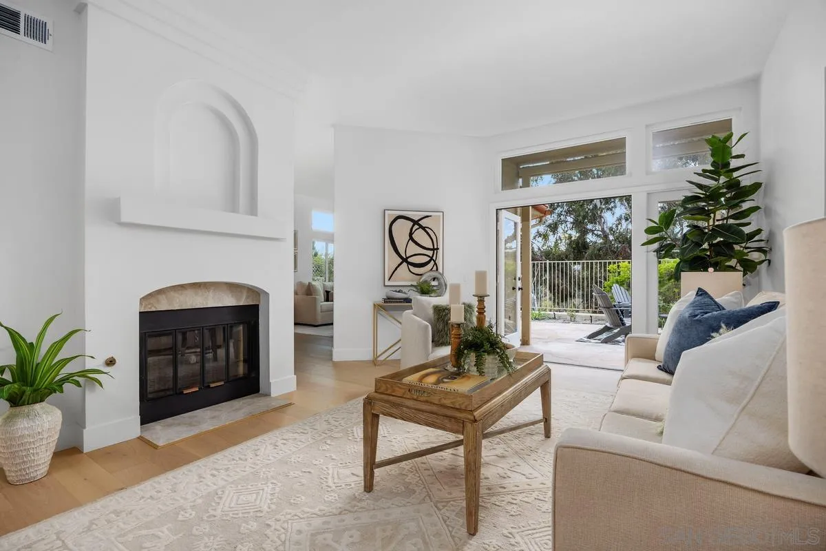 https://cdn.realtyfeed.com/cdn/127/260011598/e4e69e9a7130547bdf441df6955097f3.webp
