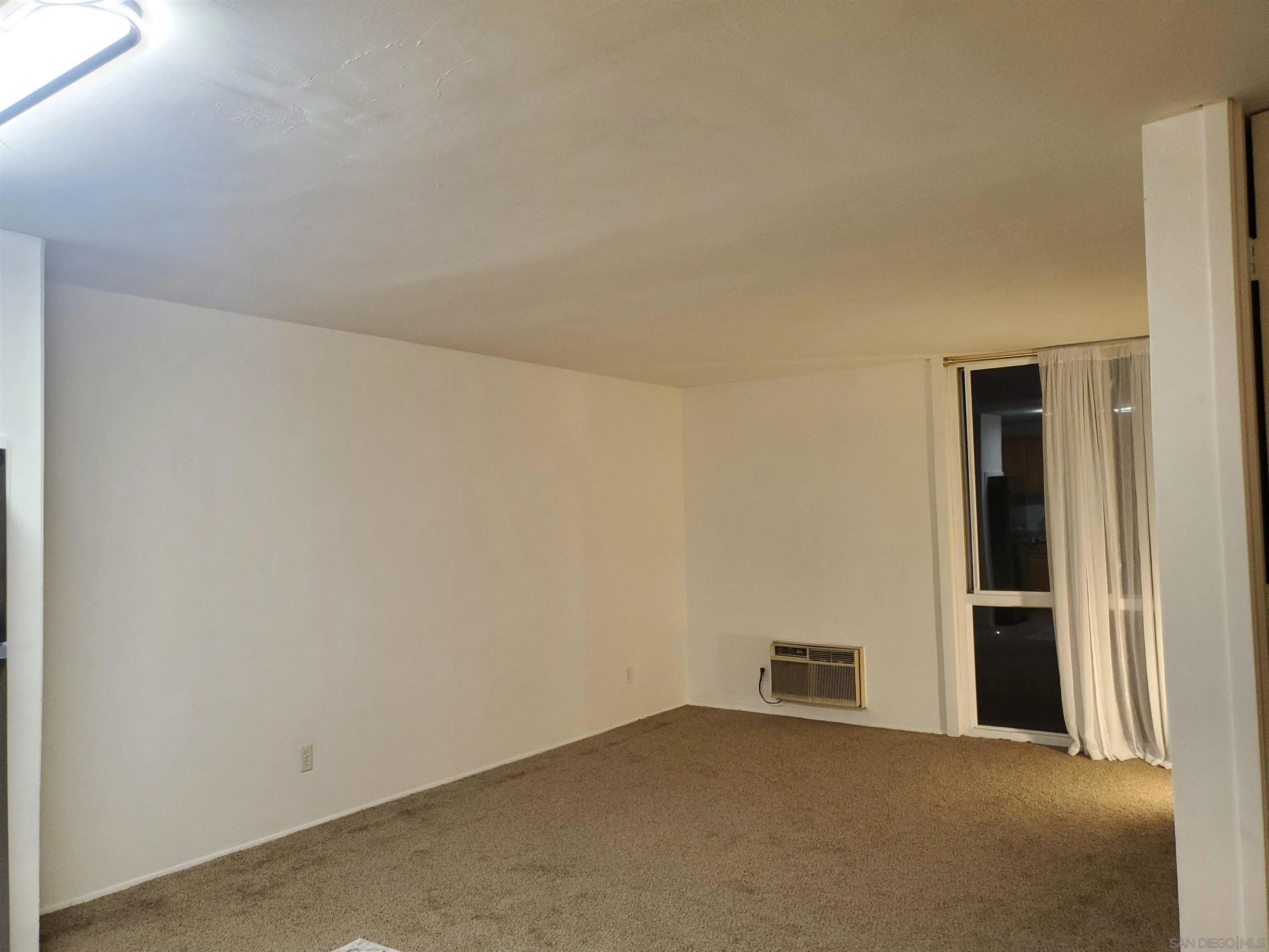 Photo #28: 260011599 Listing: Photo #28