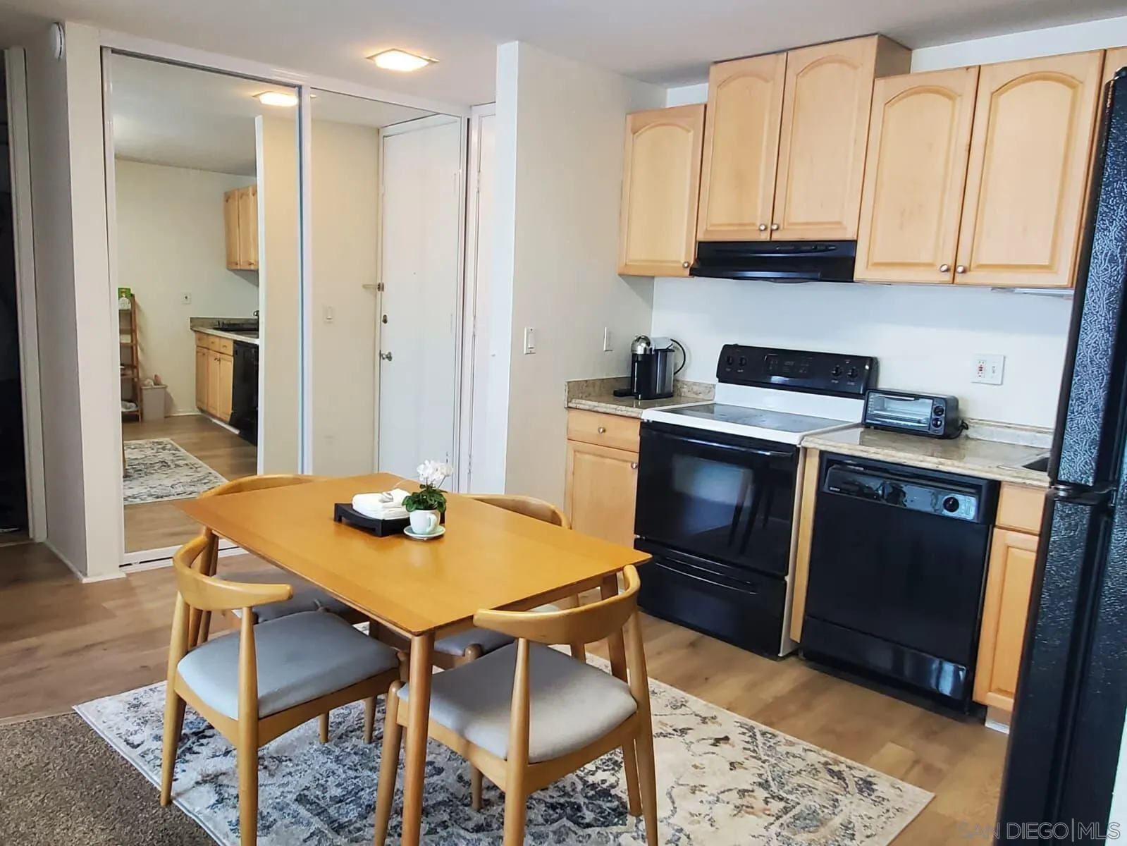 Photo #19: 260011599 Listing: Photo #19