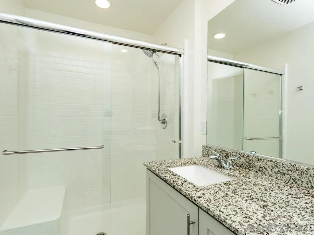Photo #13: 2600116 Listing: Photo #13