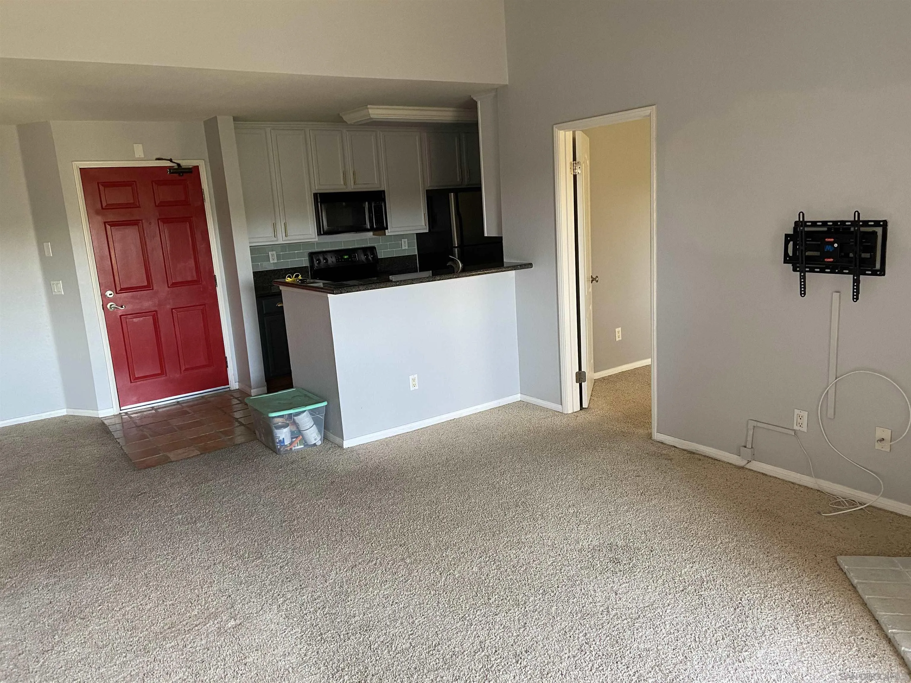 https://cdn.realtyfeed.com/cdn/127/260011602/696e7fe0e65c439f645e52c87b777d4d.webp