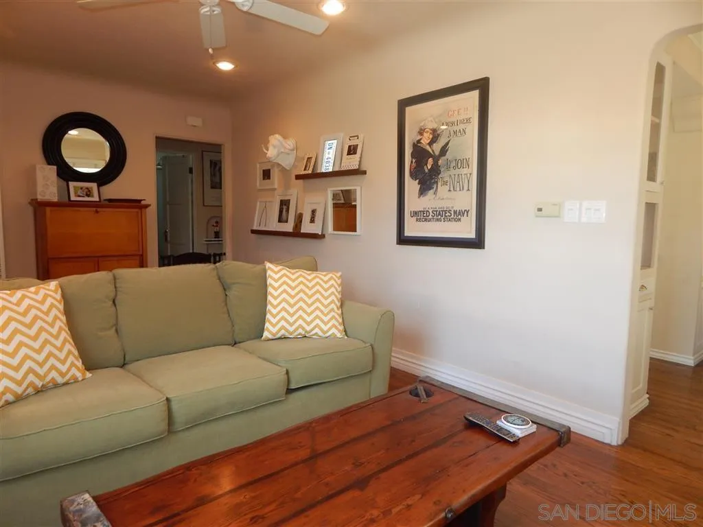 https://cdn.realtyfeed.com/cdn/127/260011603/1ecfc0452bd5448fd62a4fc9c368872f.webp