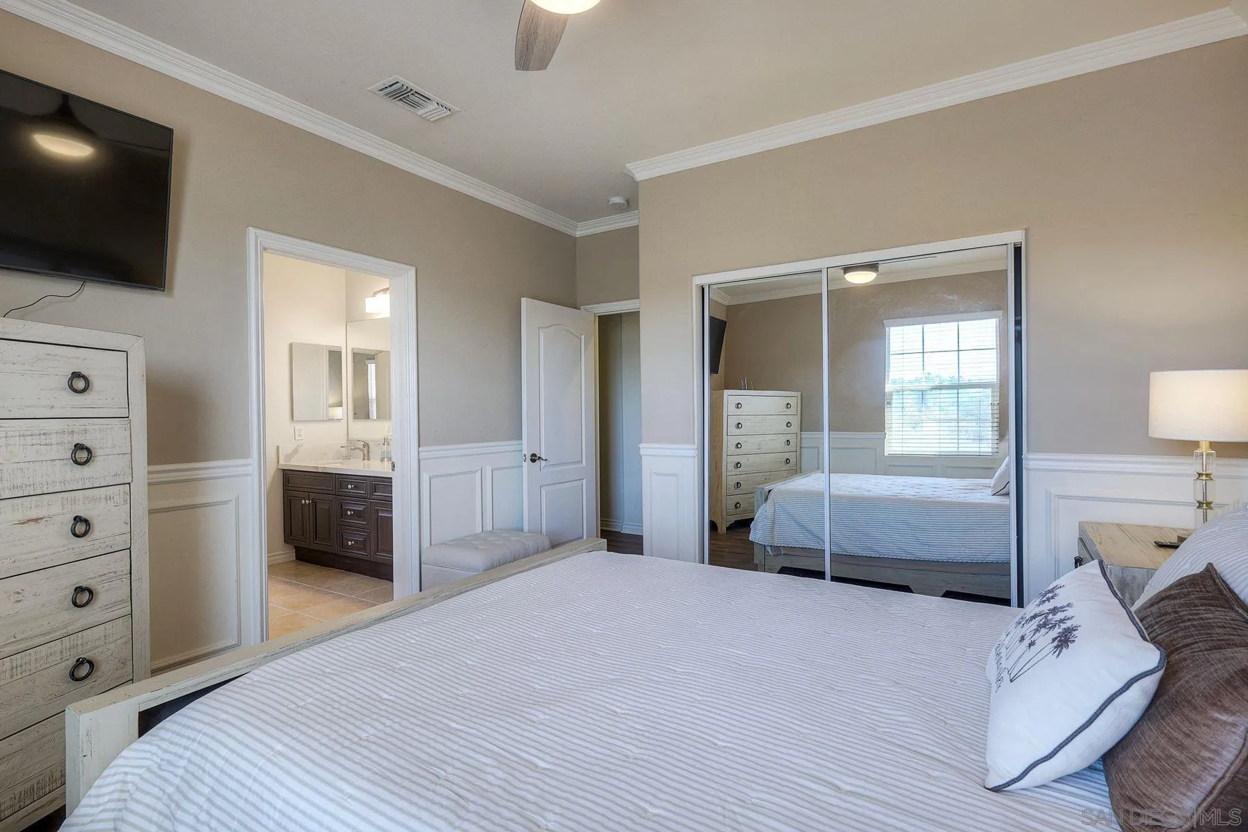 https://cdn.realtyfeed.com/cdn/127/260011605/094f2dbd330c22793ae6d8e4dab71831.webp