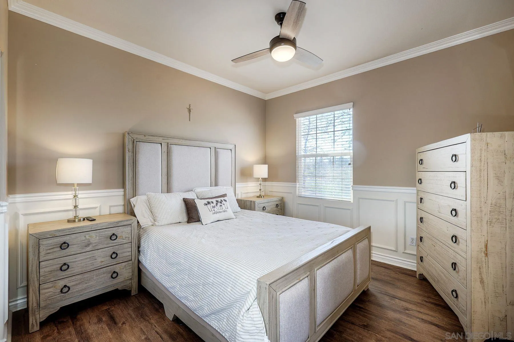 https://cdn.realtyfeed.com/cdn/127/260011605/4ab5c1546d9d3b4e0cd65a29b29eaaeb.webp