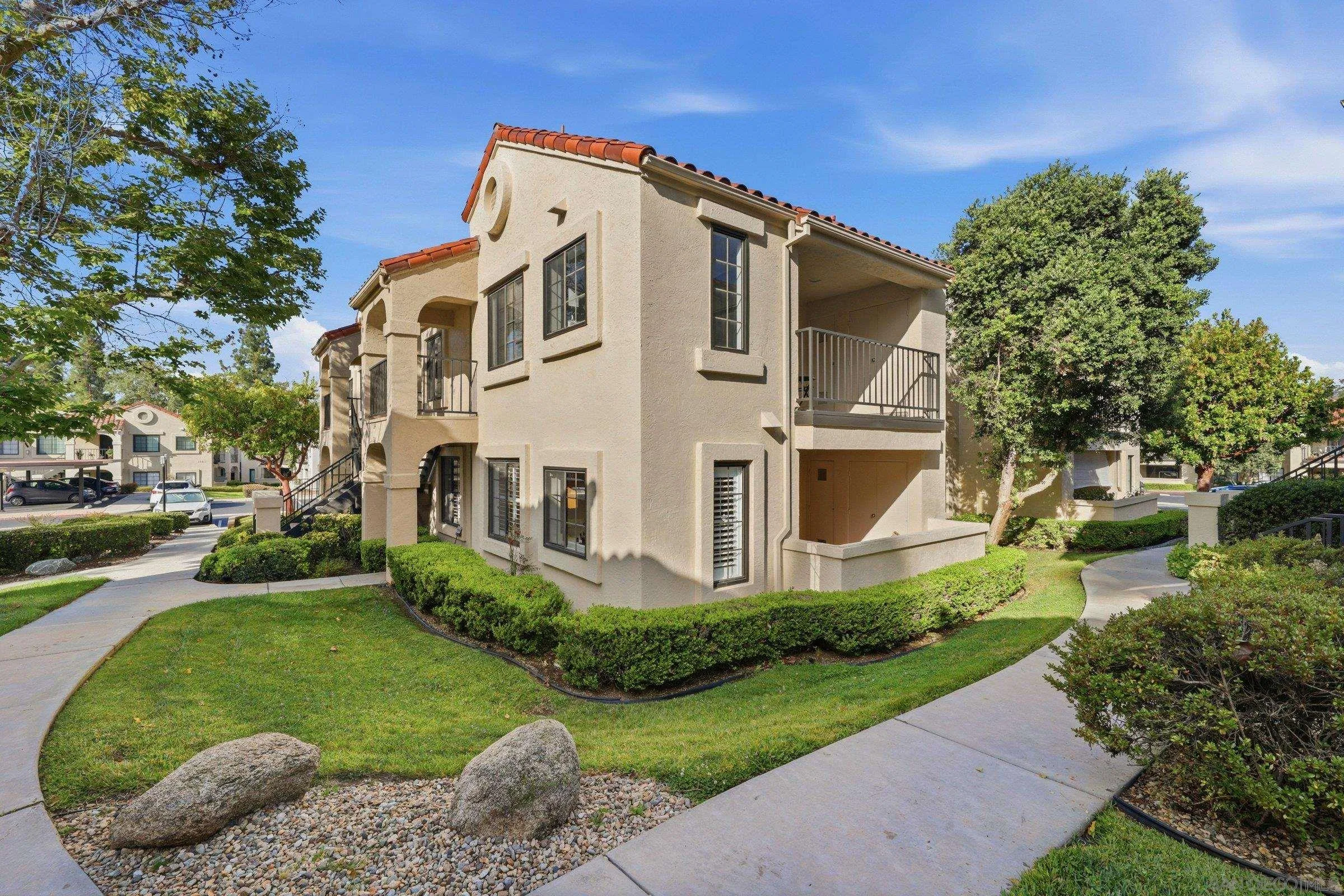 Photo #2: 260011612 Listing: Photo #2