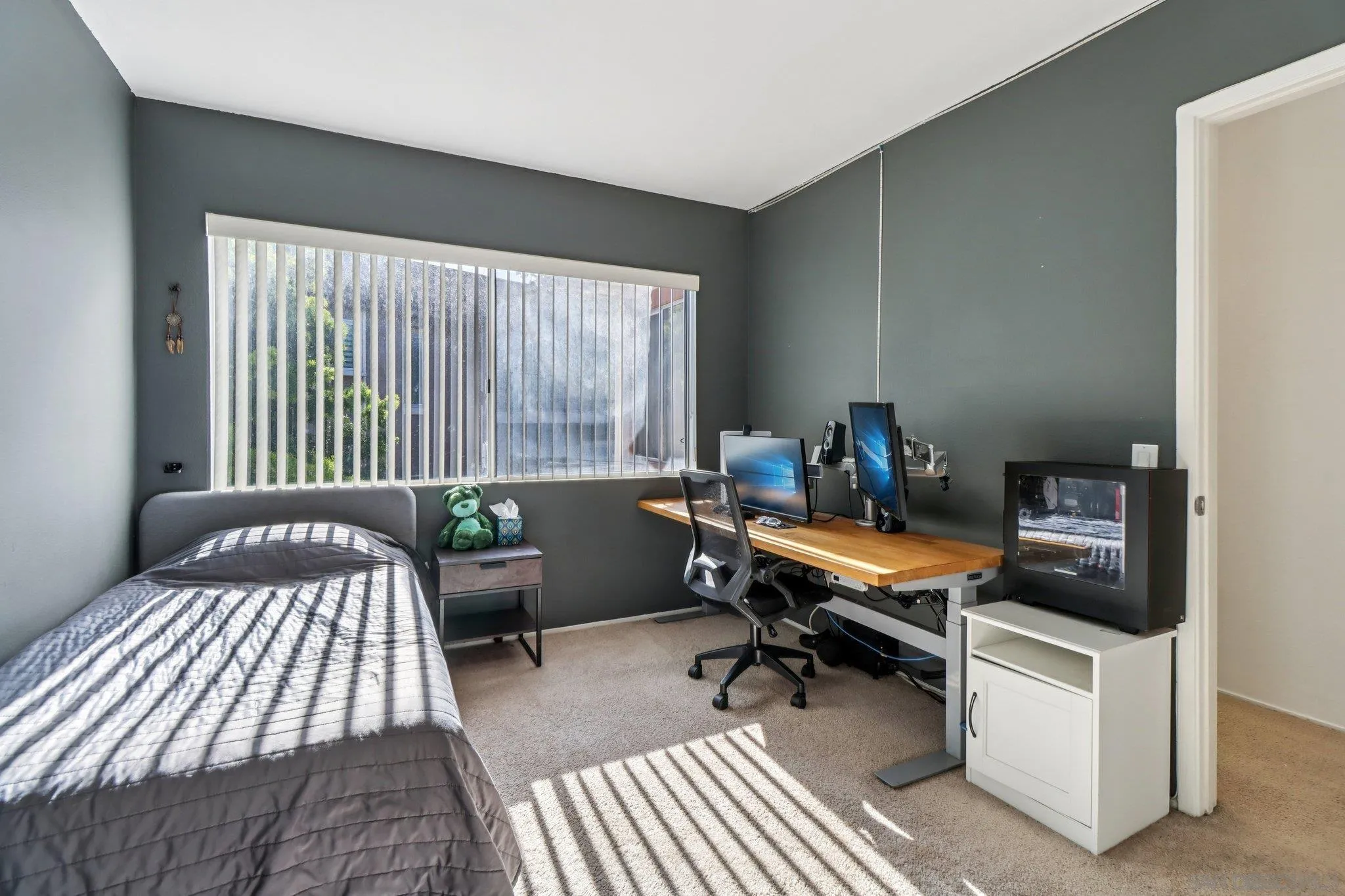 https://cdn.realtyfeed.com/cdn/127/260011613/01e85a8625862f8079360ea2405286af.webp