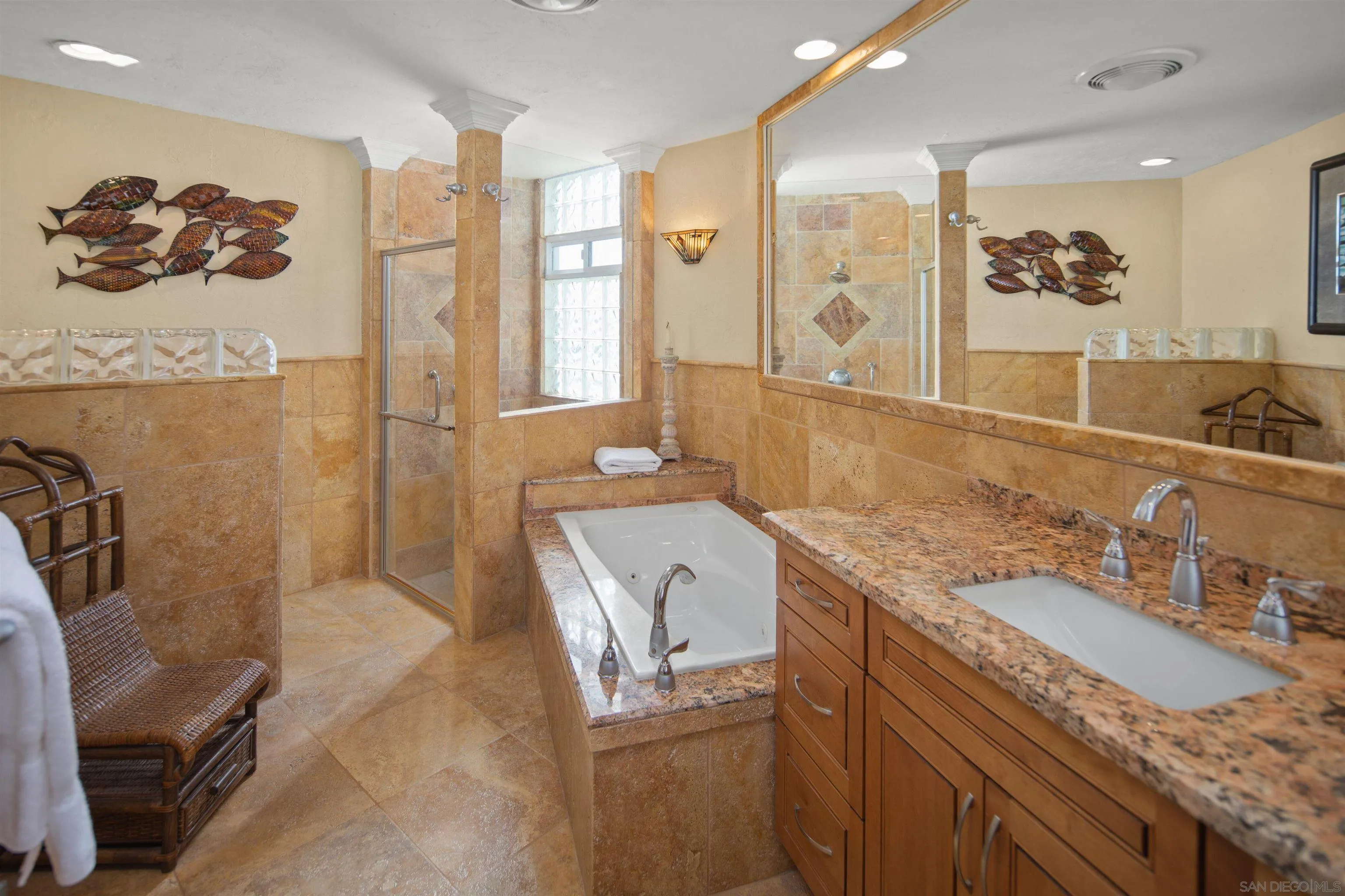 Photo #26: 260011615 Listing: Photo #26