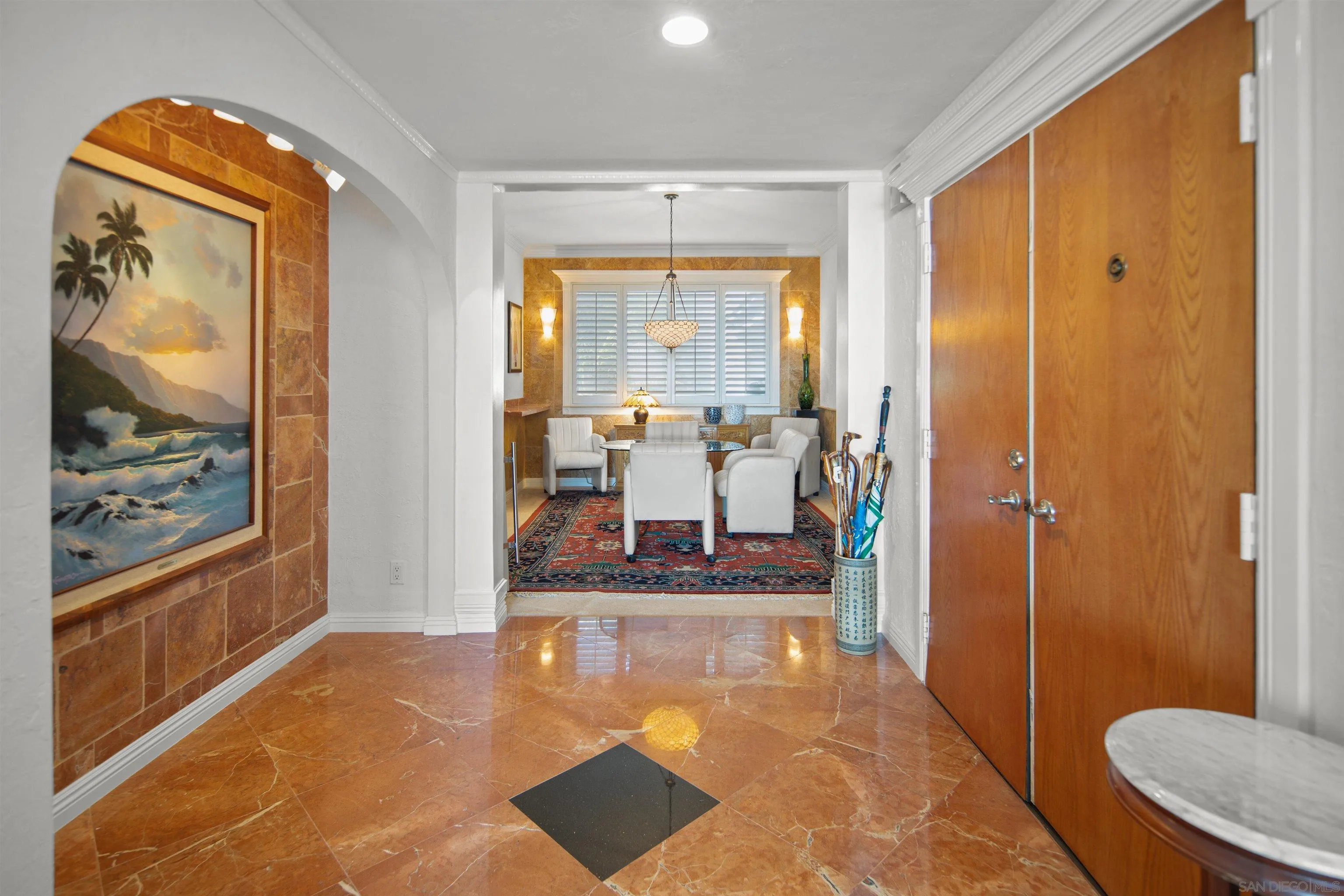 Photo #5: 260011615 Listing: Photo #5
