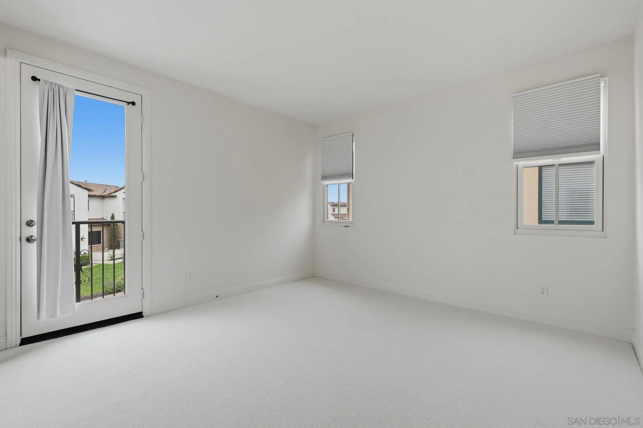 https://cdn.realtyfeed.com/cdn/127/260011617/2169c5cefce984c8a237f137b33f6db0.webp