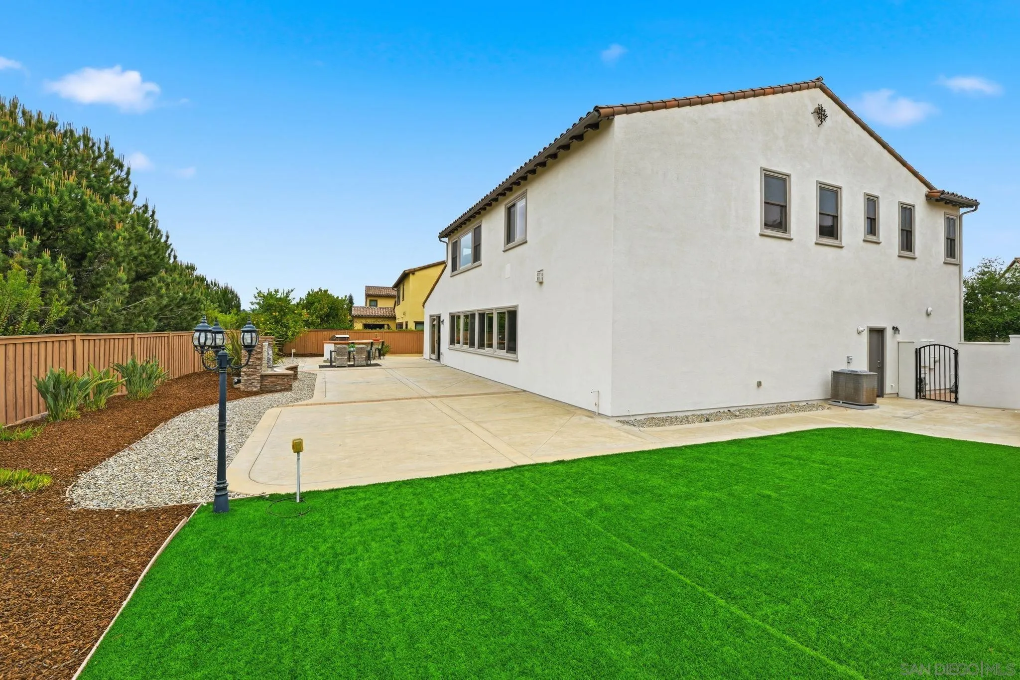 https://cdn.realtyfeed.com/cdn/127/260011617/b64da9f36a2460c4f66931b8056f7a3c.webp