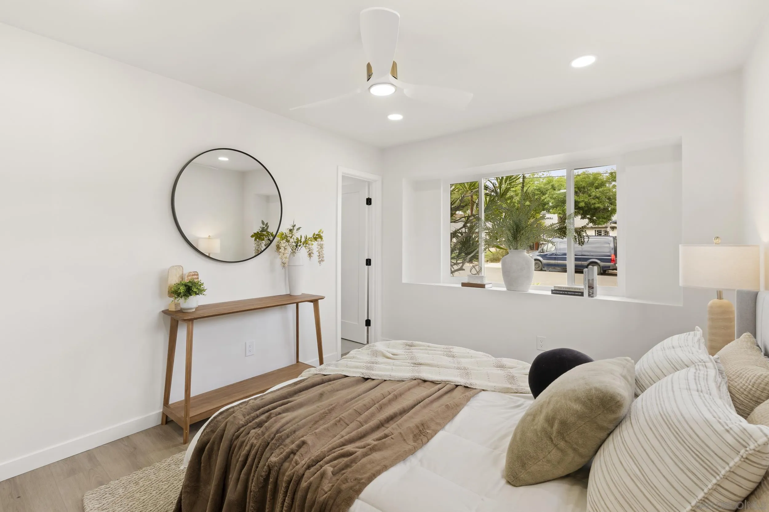 https://cdn.realtyfeed.com/cdn/127/260011623/407f287c908fd0f98ed12206760d5bfd.webp