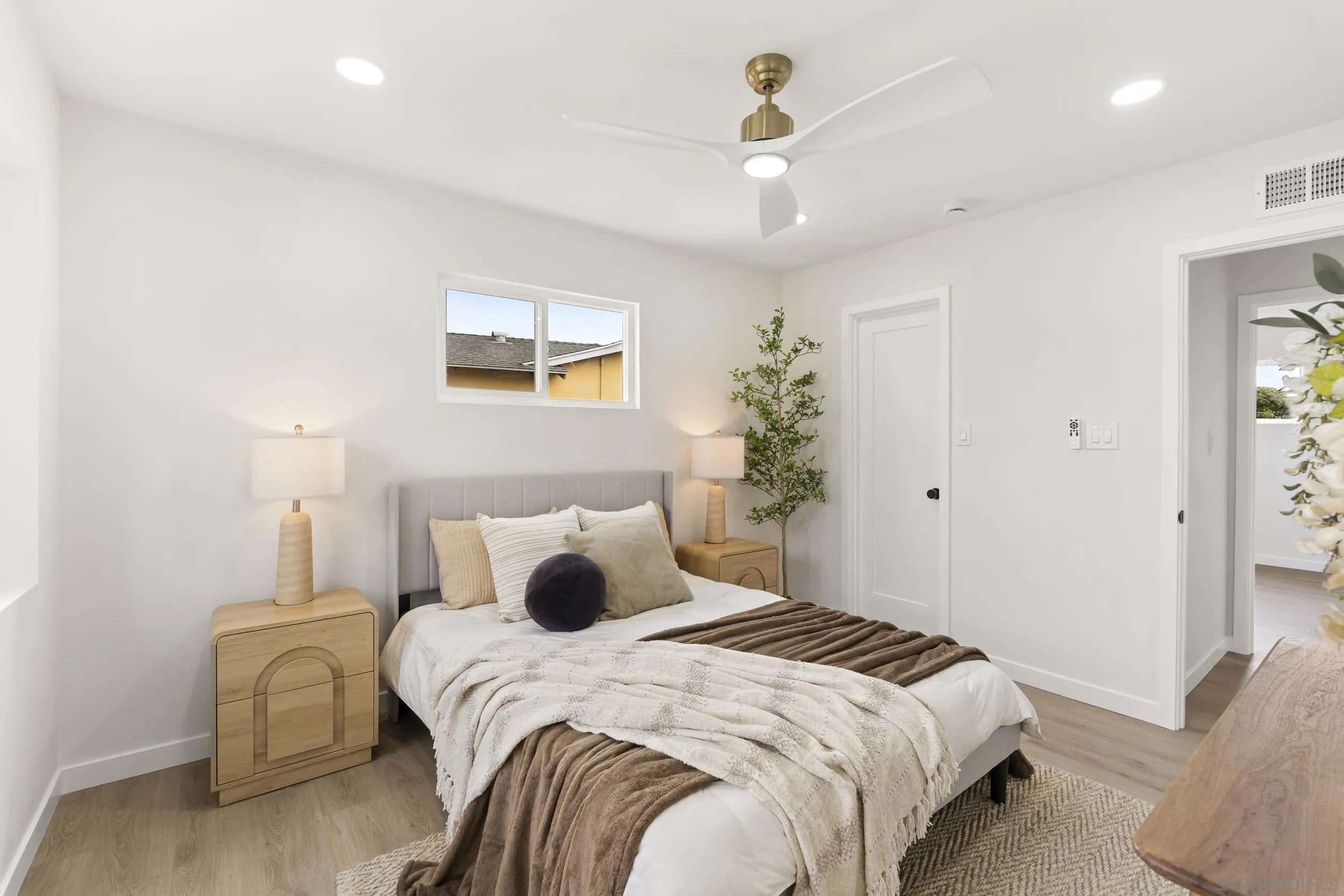 https://cdn.realtyfeed.com/cdn/127/260011623/aa0b725049f0626da38a60f64ca216cb.webp
