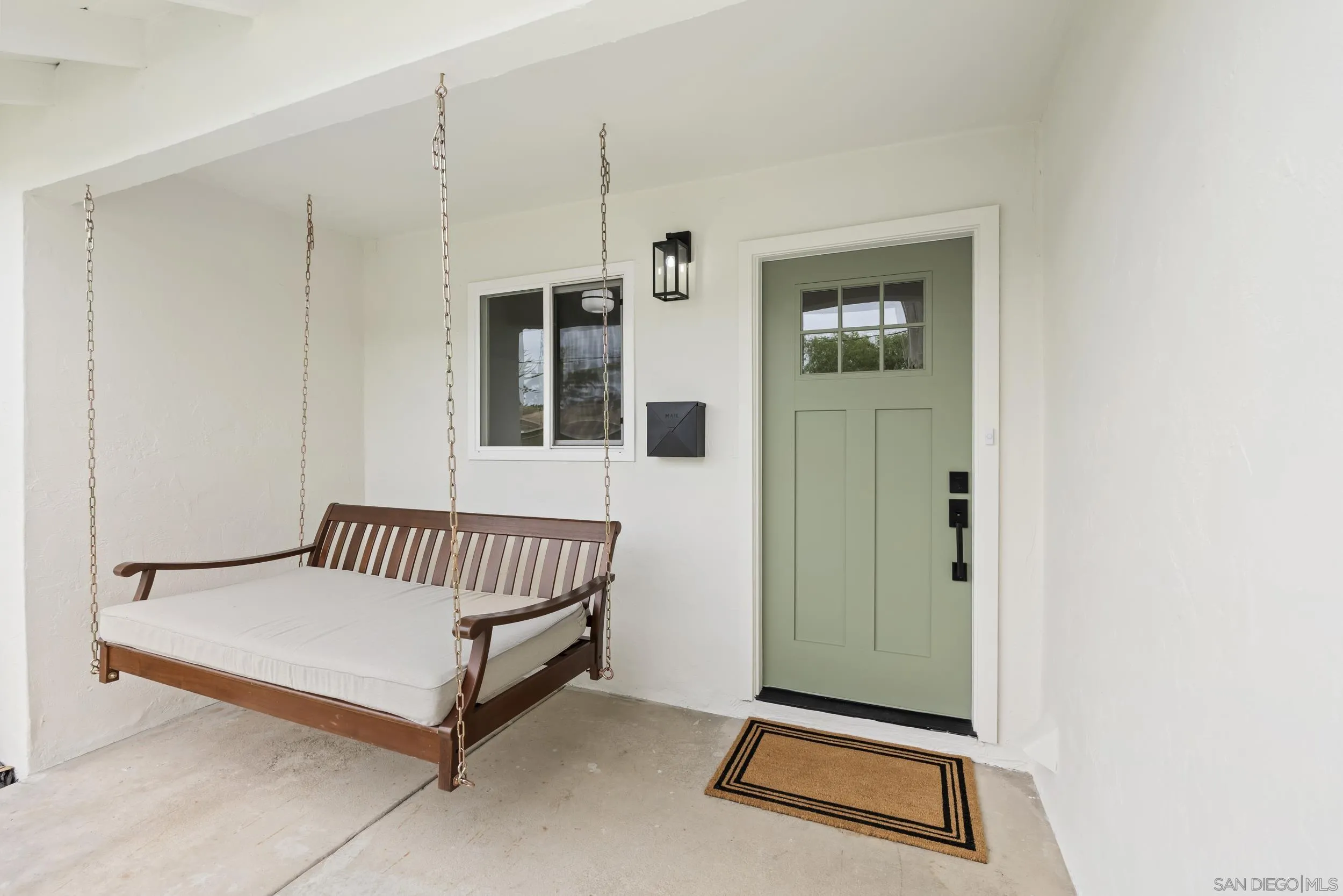 https://cdn.realtyfeed.com/cdn/127/260011623/d2a21508c63b720649d02cbfc82805f8.webp