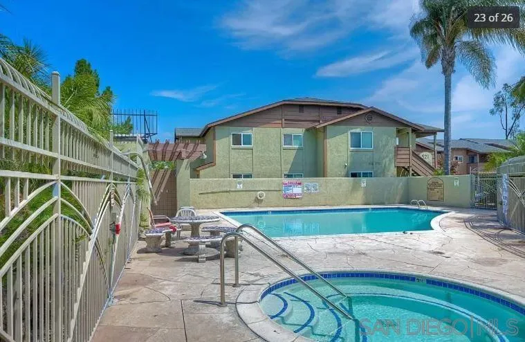 Photo #17: 260011624 Listing: Photo #17