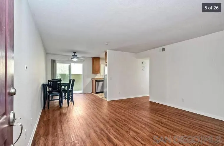 Photo #13: 260011624 Listing: Photo #13