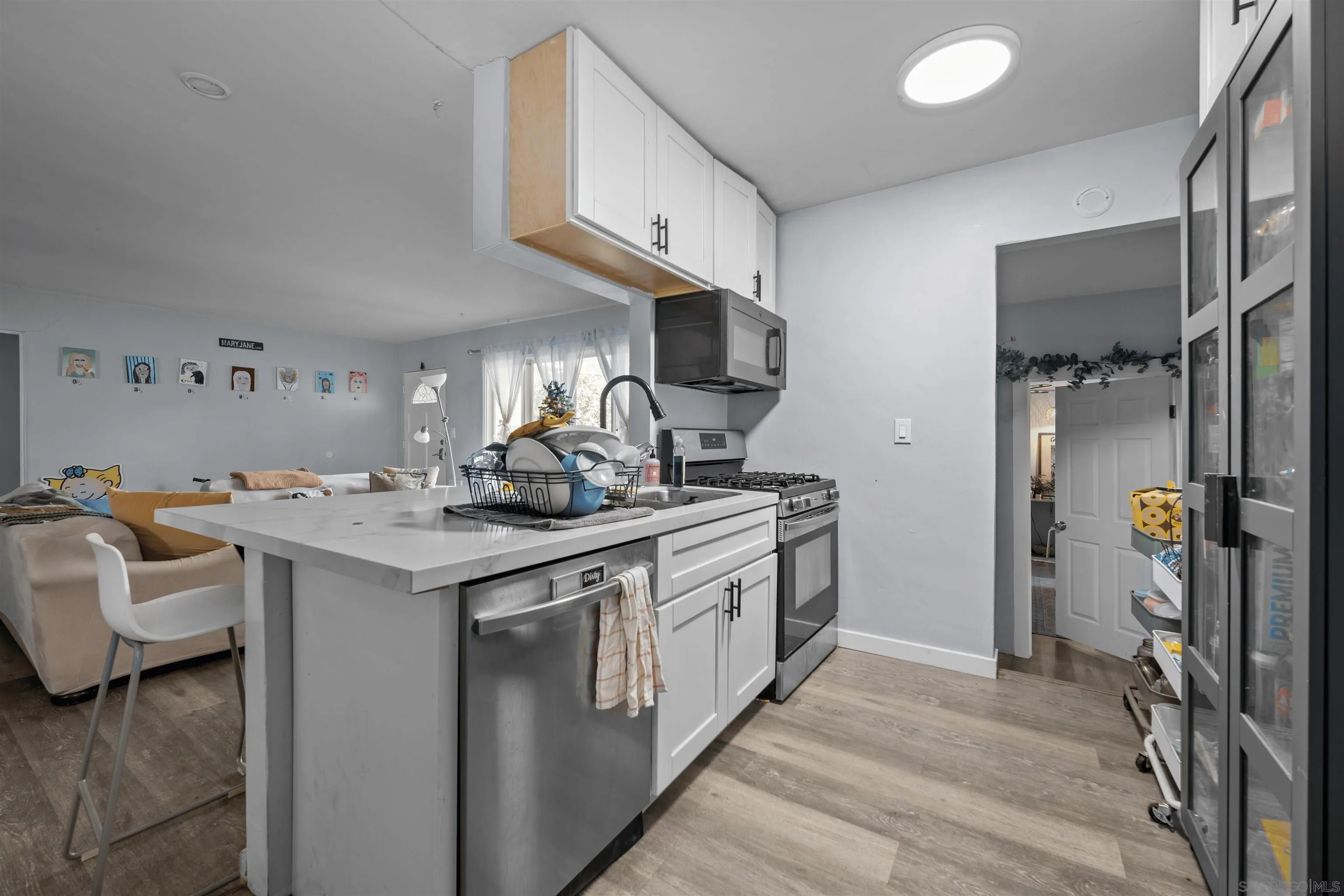 https://cdn.realtyfeed.com/cdn/127/260011627/58374e3f1a66f870fd3f4177e4846b08.webp