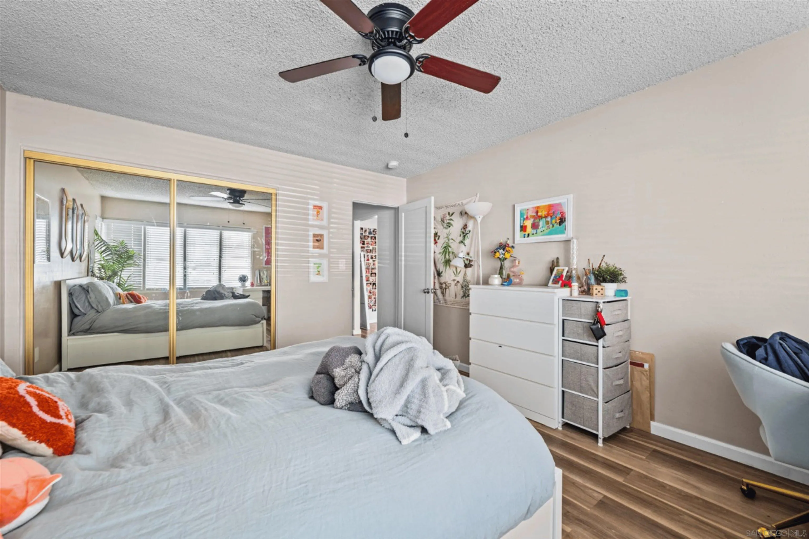 https://cdn.realtyfeed.com/cdn/127/260011630/899efa125e3e79ad85faa5842b466c66.webp