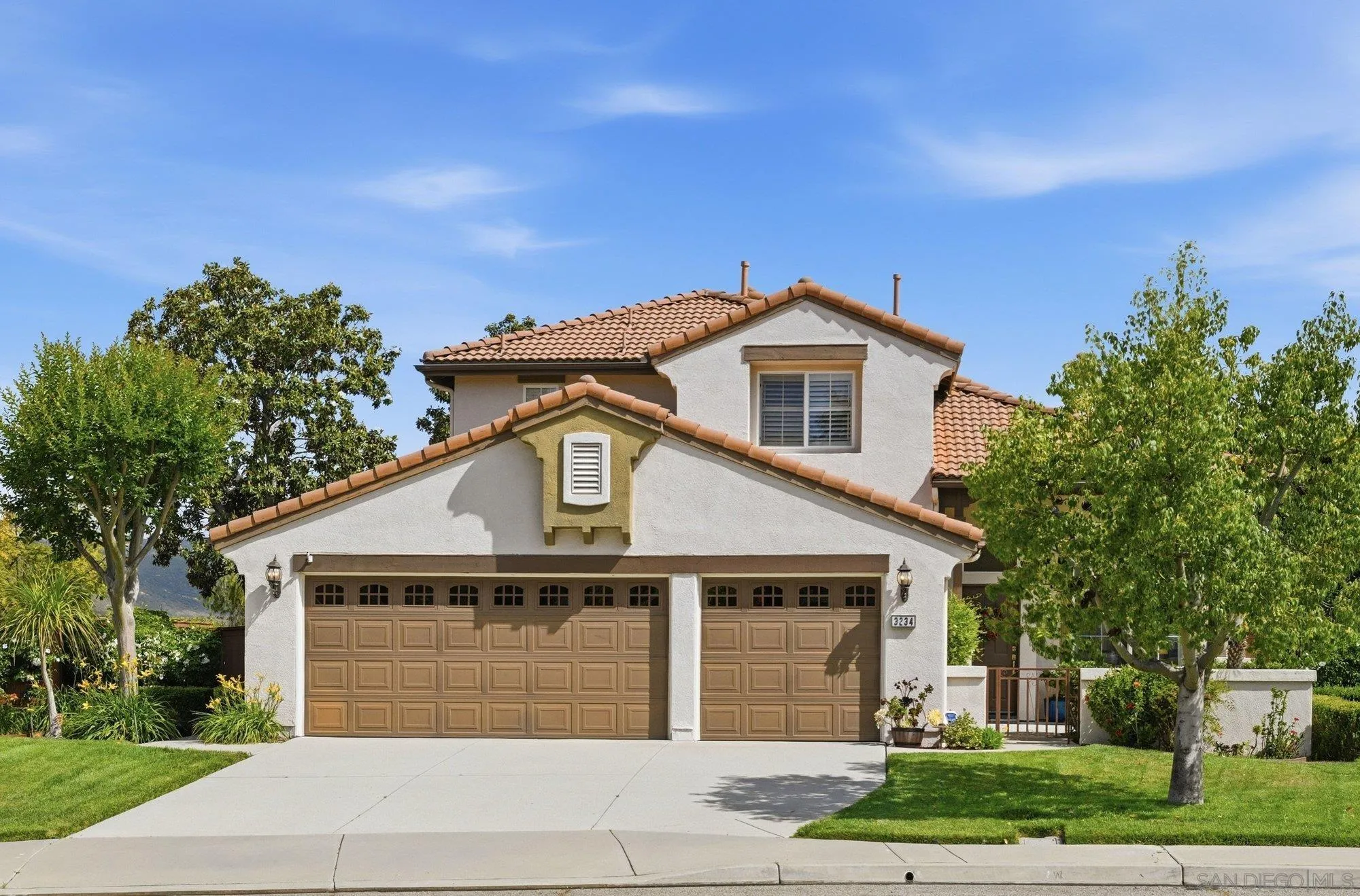 https://cdn.realtyfeed.com/cdn/127/260011631/71c89966074e578d097a641ed3a04b41.webp