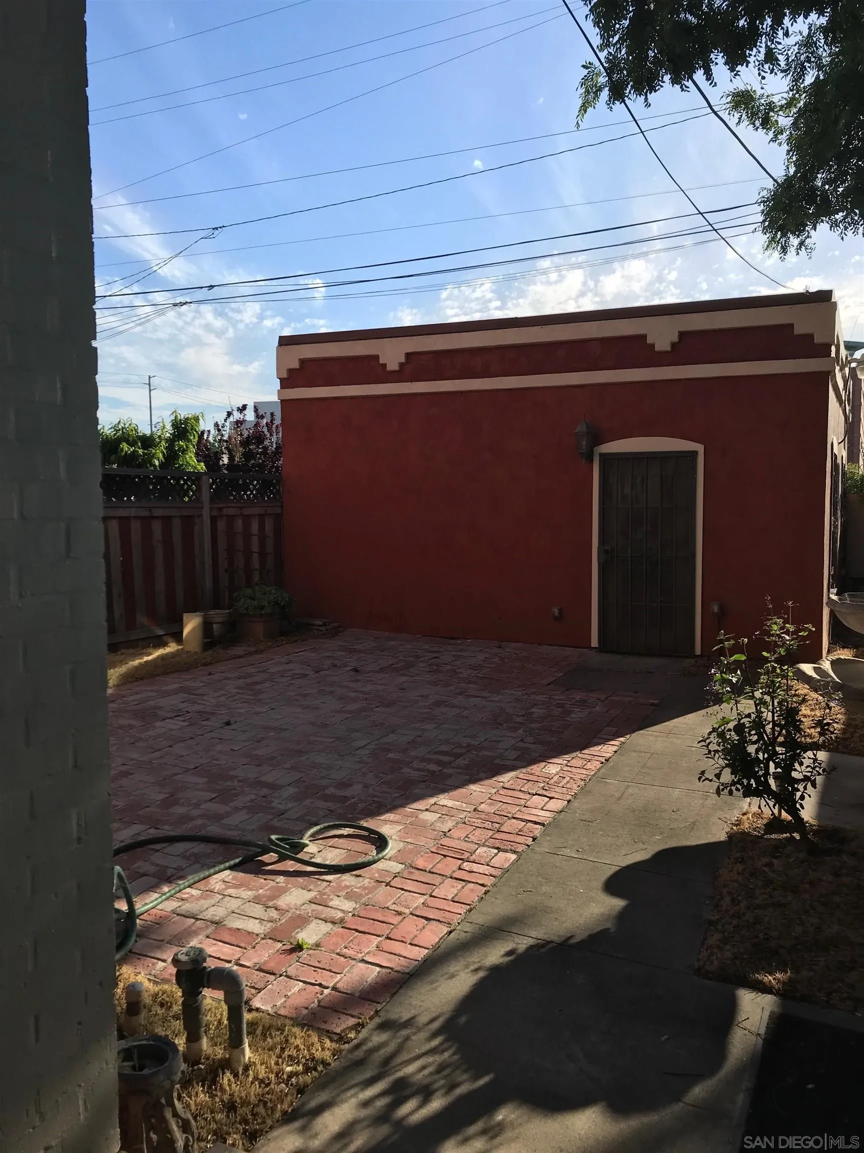 https://cdn.realtyfeed.com/cdn/127/260011632/51a782ac312ffc8c0d0ecdd2a2c1c36b.webp