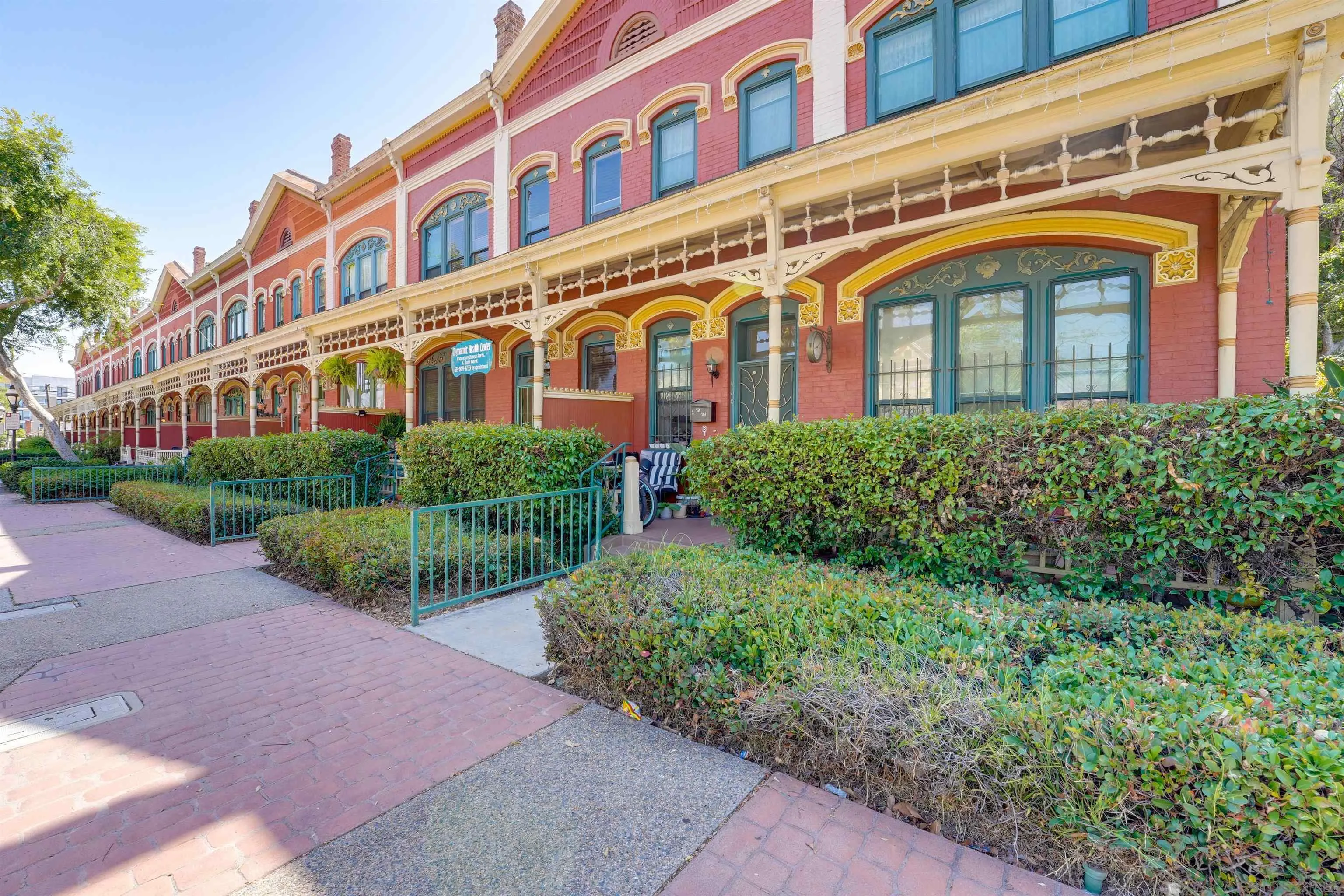 Photo #3: 260011632 Listing: Photo #3