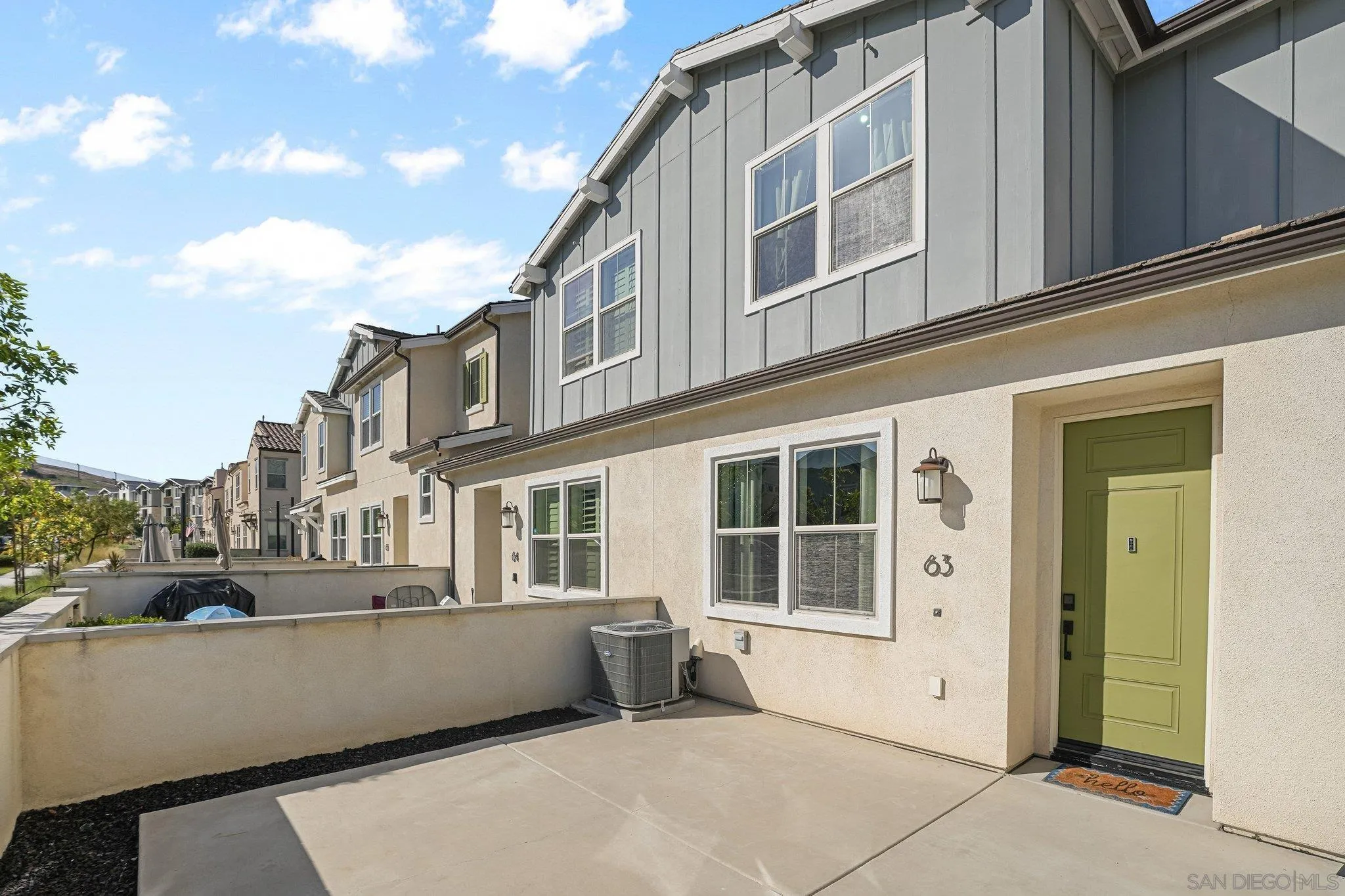 Photo #4: 260011635 Listing: Photo #4