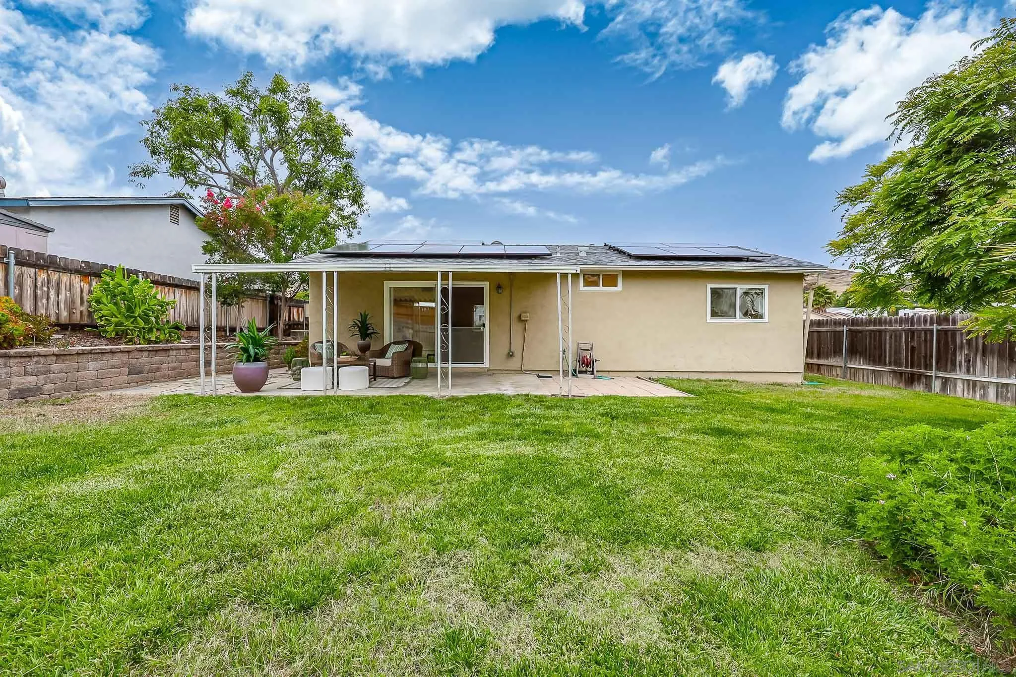 https://cdn.realtyfeed.com/cdn/127/260011637/40eaf2d0cbc4c306c25db76e6241e008.webp