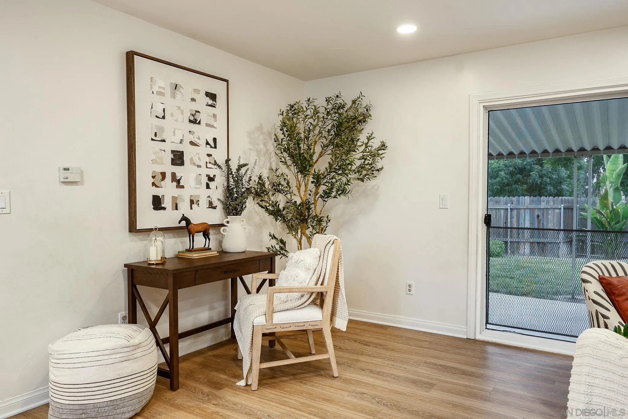 https://cdn.realtyfeed.com/cdn/127/260011637/499ad1c38f89b3f1668bb8d93d4d9566.webp