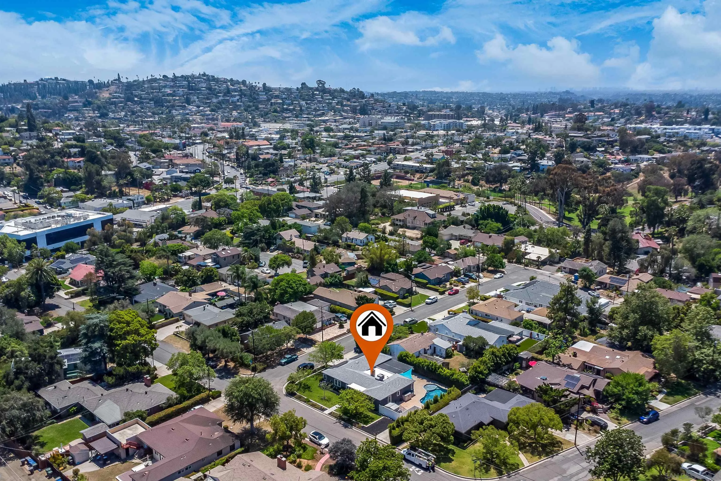 https://cdn.realtyfeed.com/cdn/127/260011641/4e293b5843a4432e7956dc58bdb5567c.webp