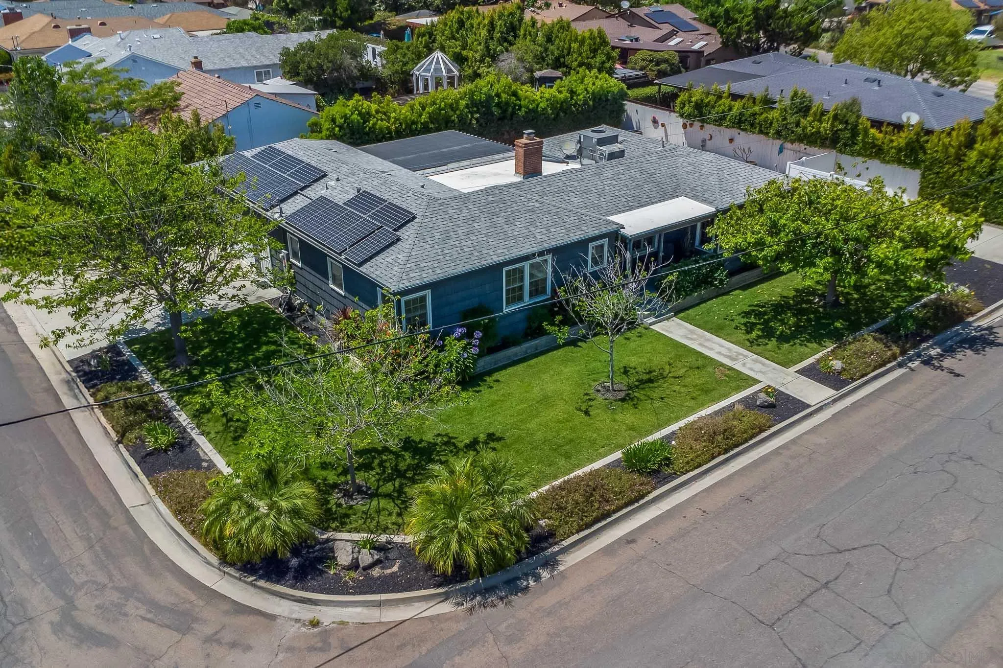 https://cdn.realtyfeed.com/cdn/127/260011641/606a12a1c1588fc8a395a2162efd13ba.webp