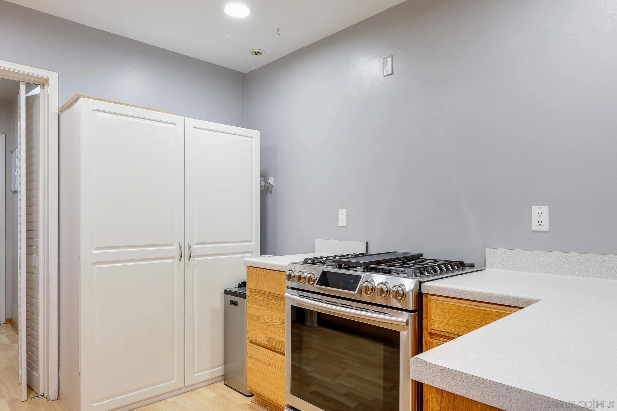https://cdn.realtyfeed.com/cdn/127/260011641/c70ad48fa79267872c530ccb74775f8a.webp