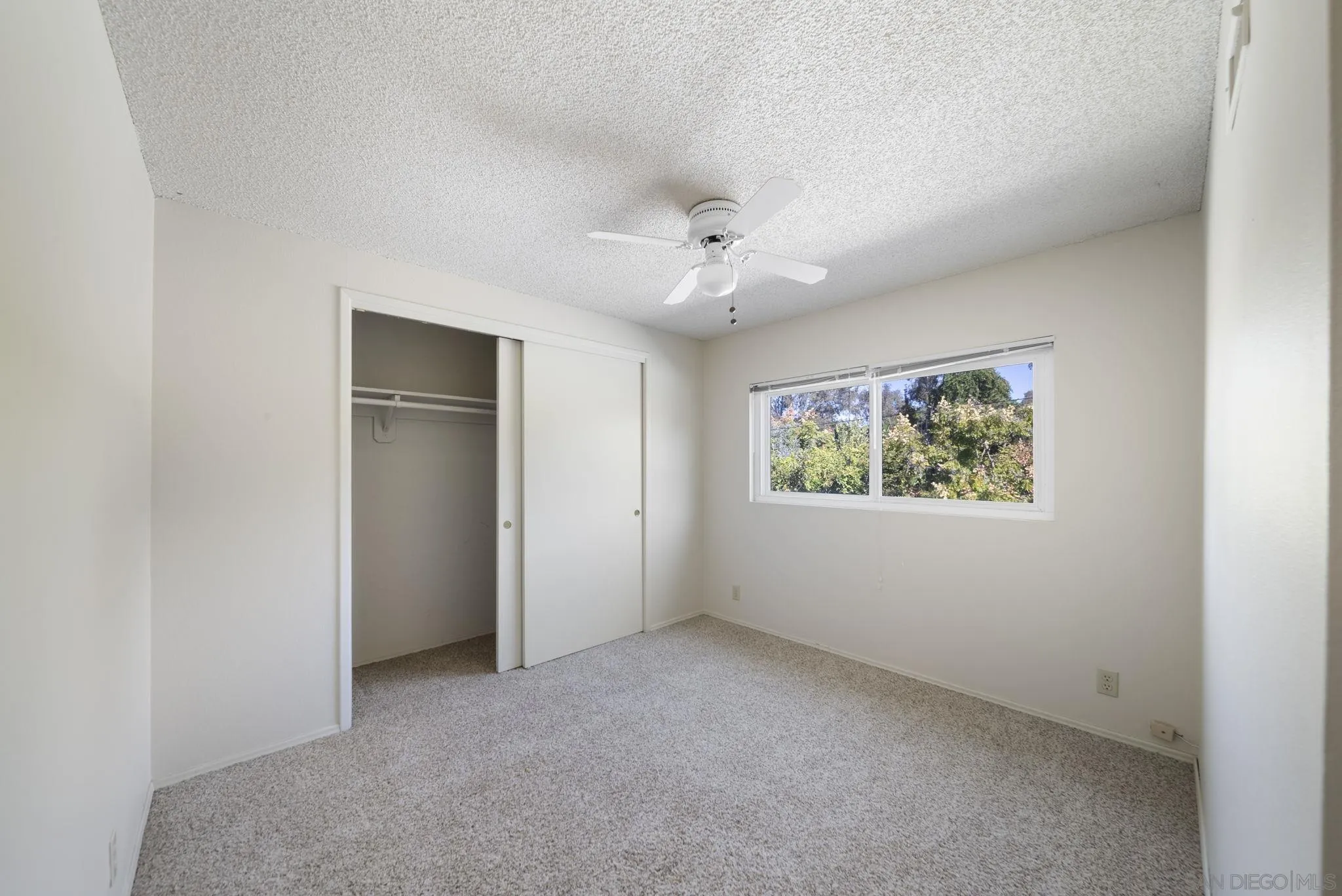 https://cdn.realtyfeed.com/cdn/127/260011642/e08664b58519ab9d358786b5c8b460c7.webp